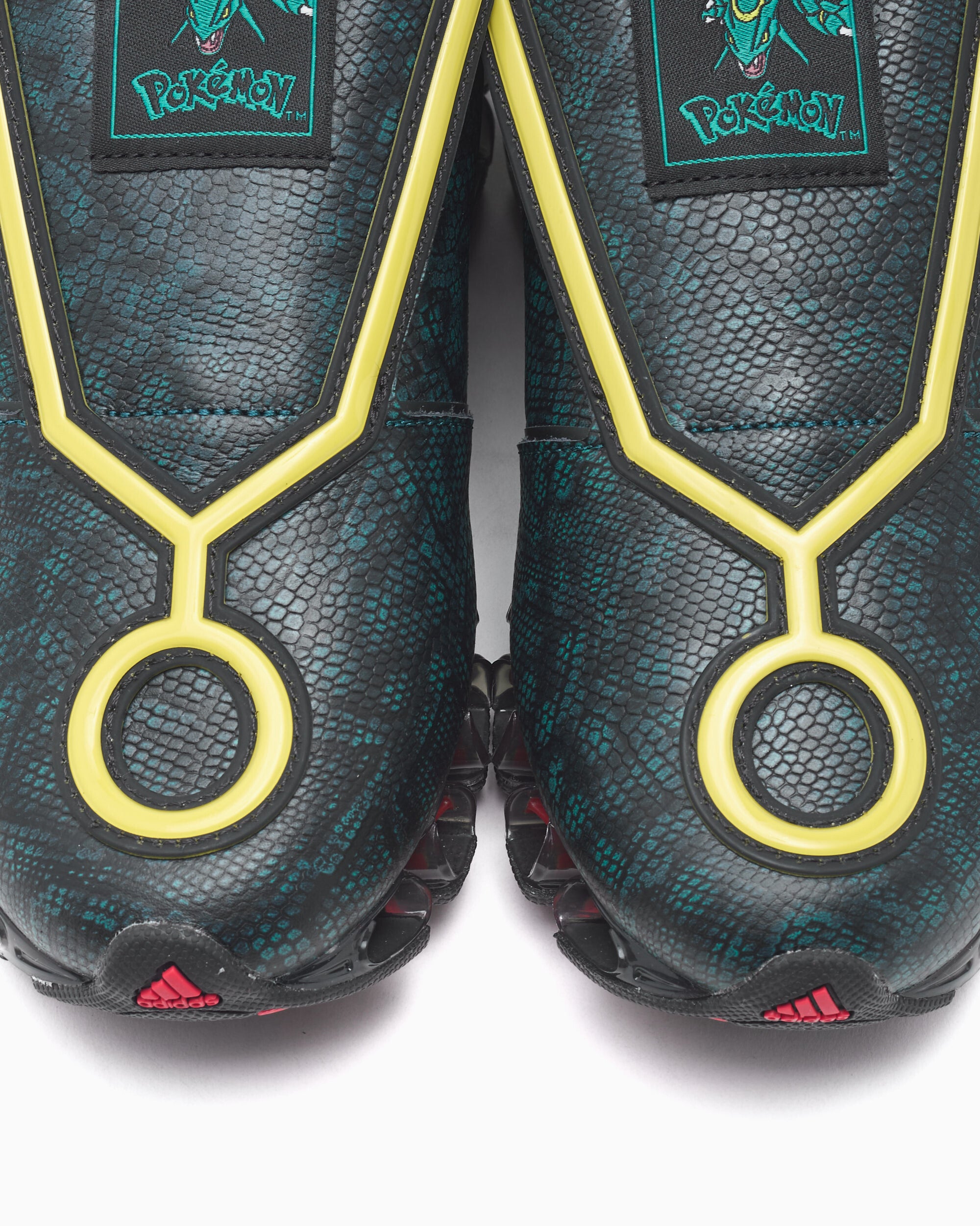 Sneakers adidas Originals x Pokemon Megaride F50 "Rayquaza" - KI5325