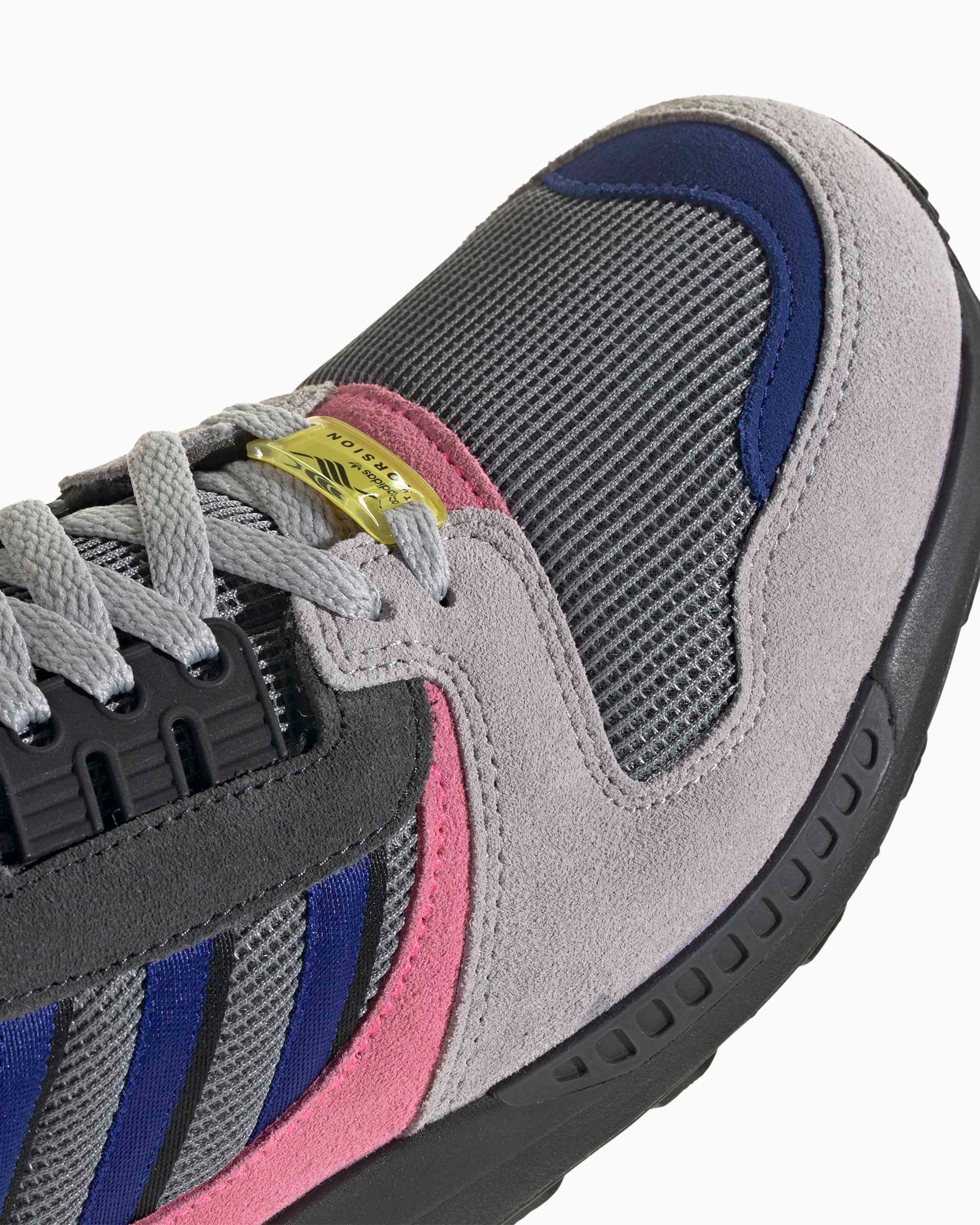ぷろ adidas Originals ZX 8000