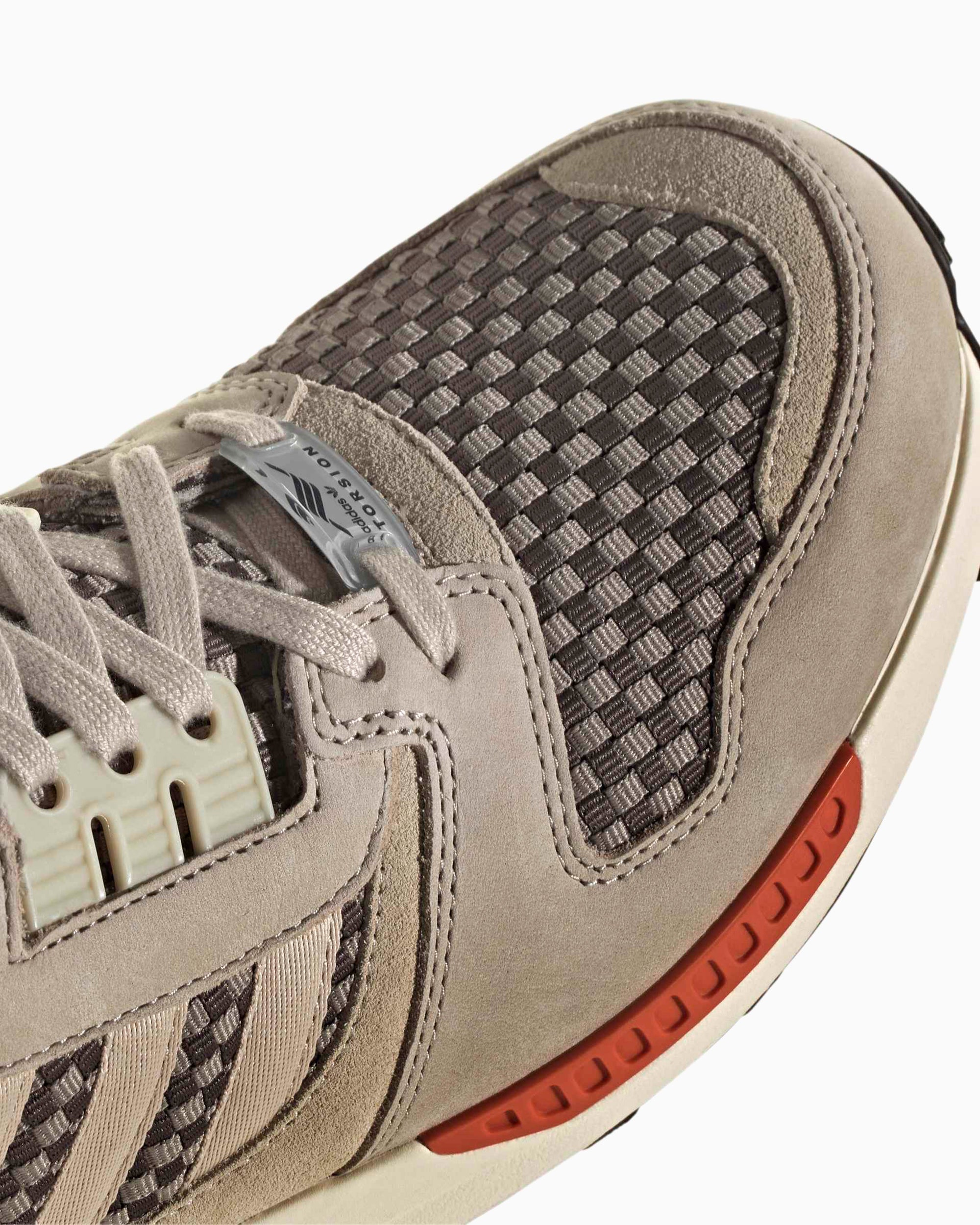 たけ adidas Originals ZX 8000