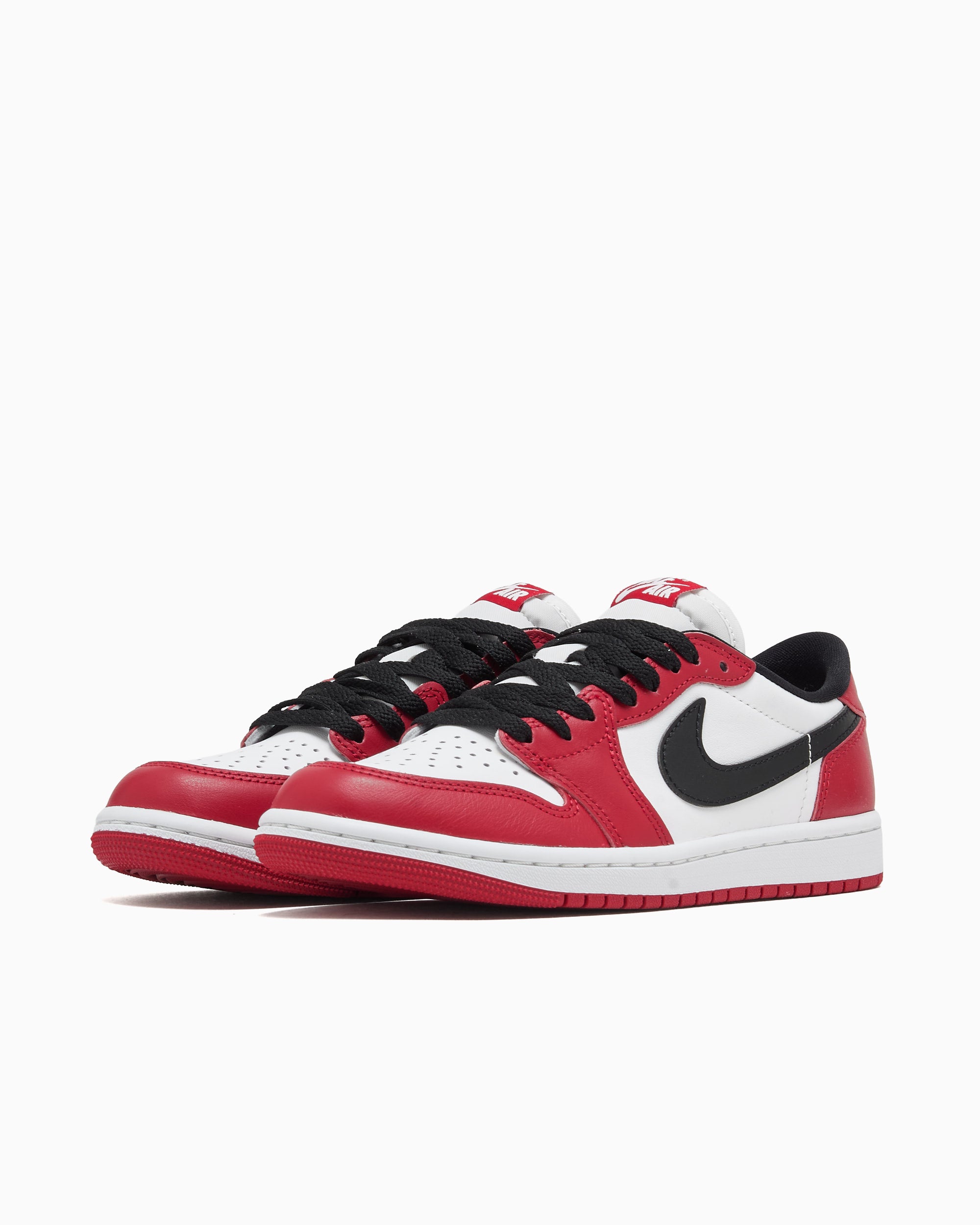 靴 Nike Air Jordan 1 Retro Low OG Chicago Air Jordan 1 Retro Low OG 
