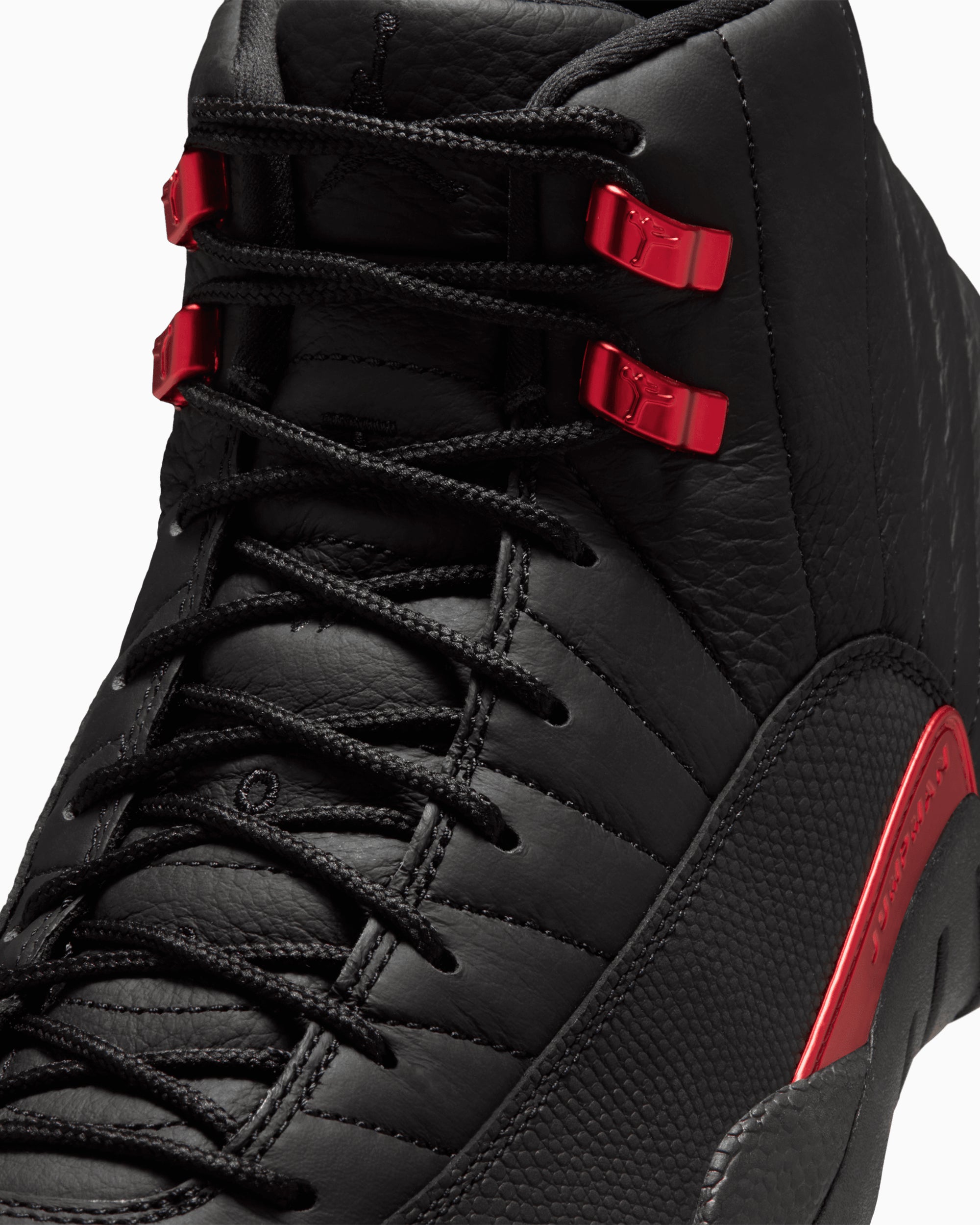 Sneakers Air Jordan 12 Retro "Bloodline" - CT8013-003