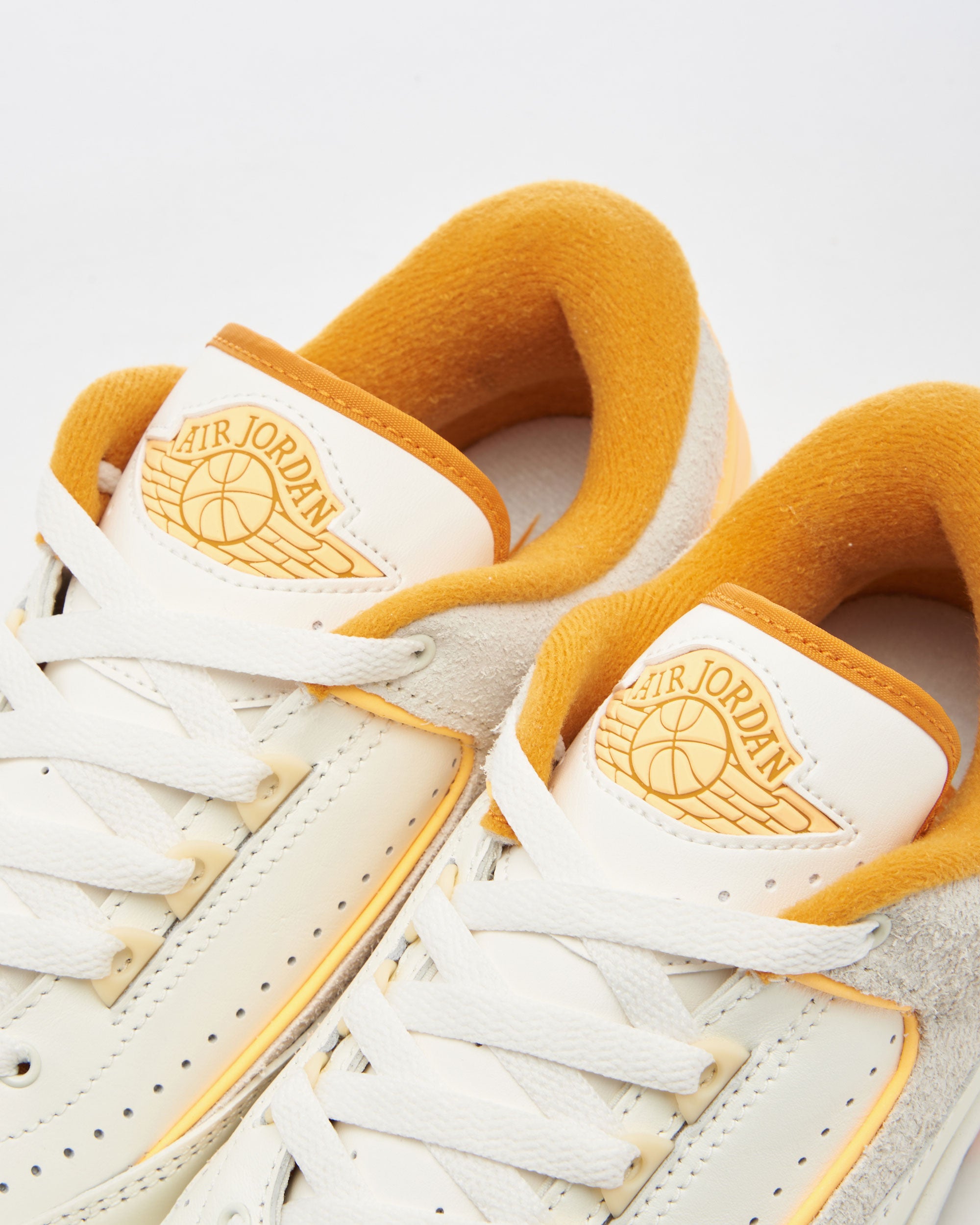 Sneakers Air Jordan 2 Retro Low "Melon Tint" - DV9956-118