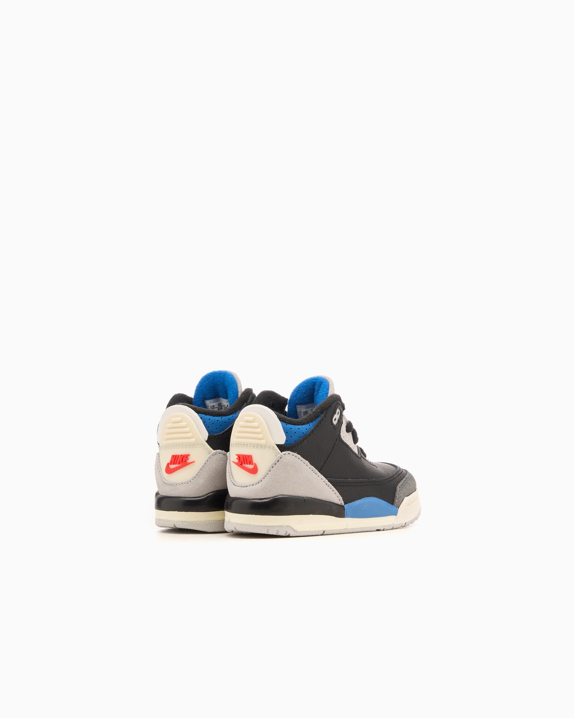 Sneakers Air Jordan 3 Retro OG (TD) "Rare Air" - IB8966-004