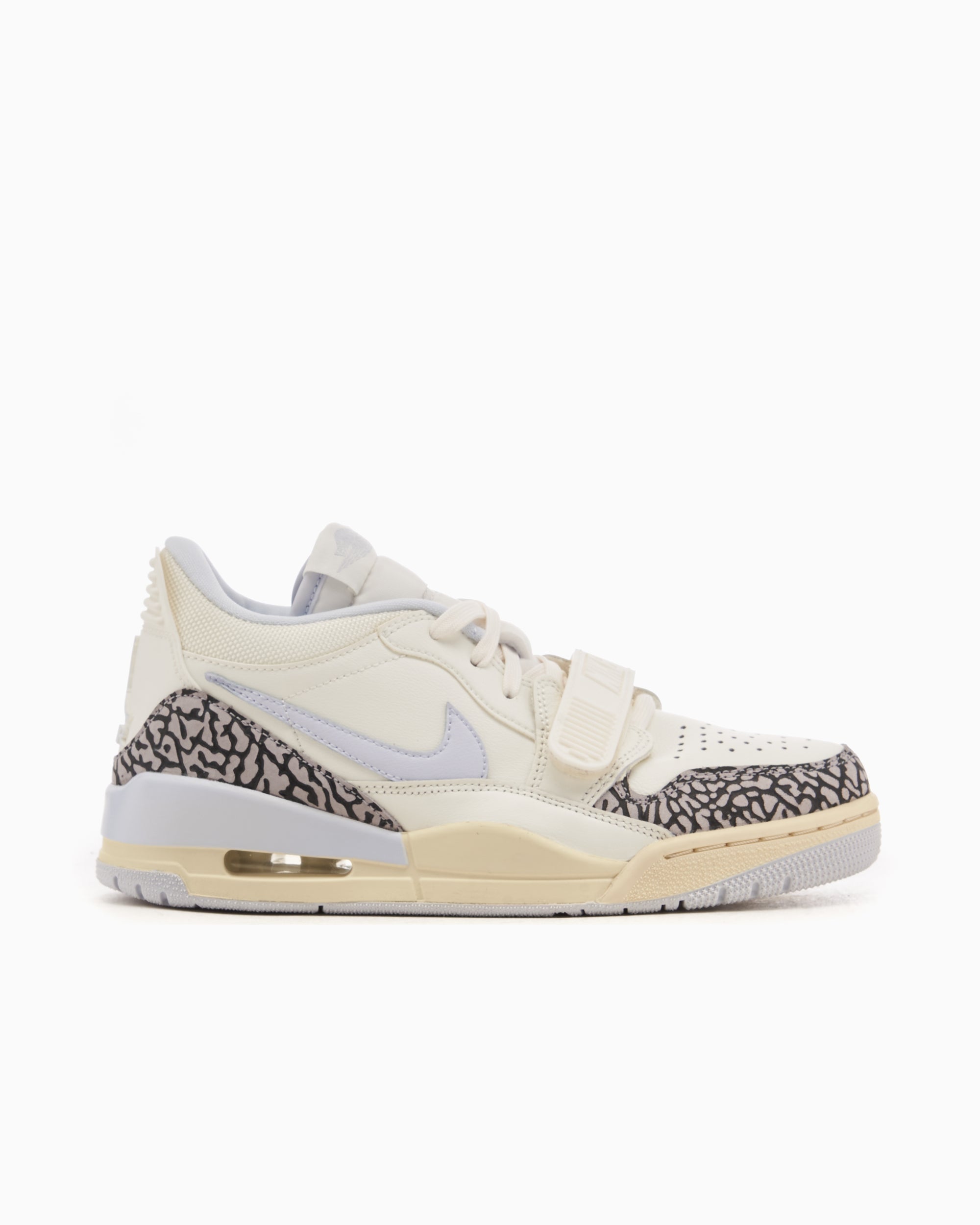 Sneakers Air Jordan Women's Legacy 312 Low - FQ7827-101