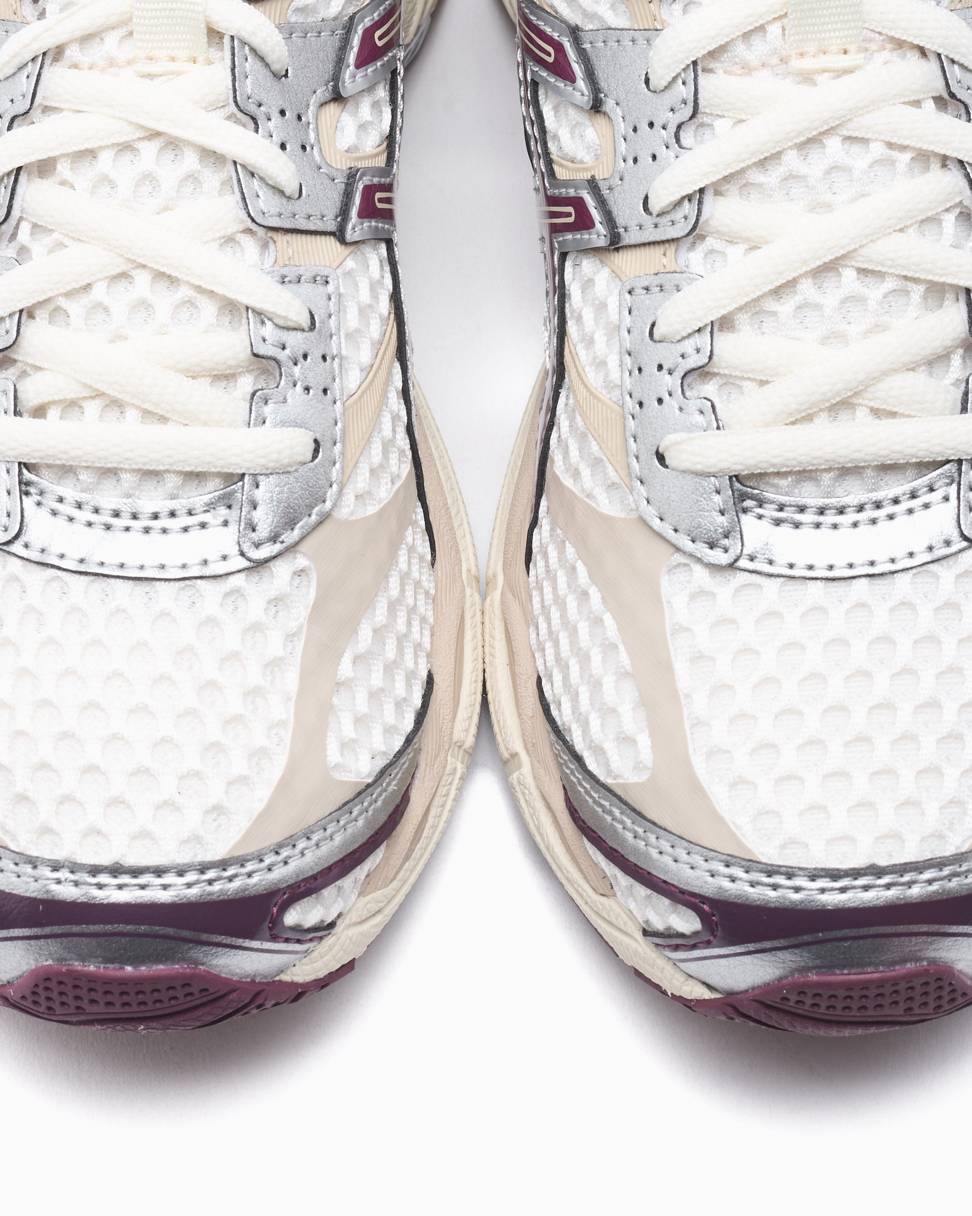 Sneakers ASICS Gel-Cumulus™ 16 - 1203A733-104