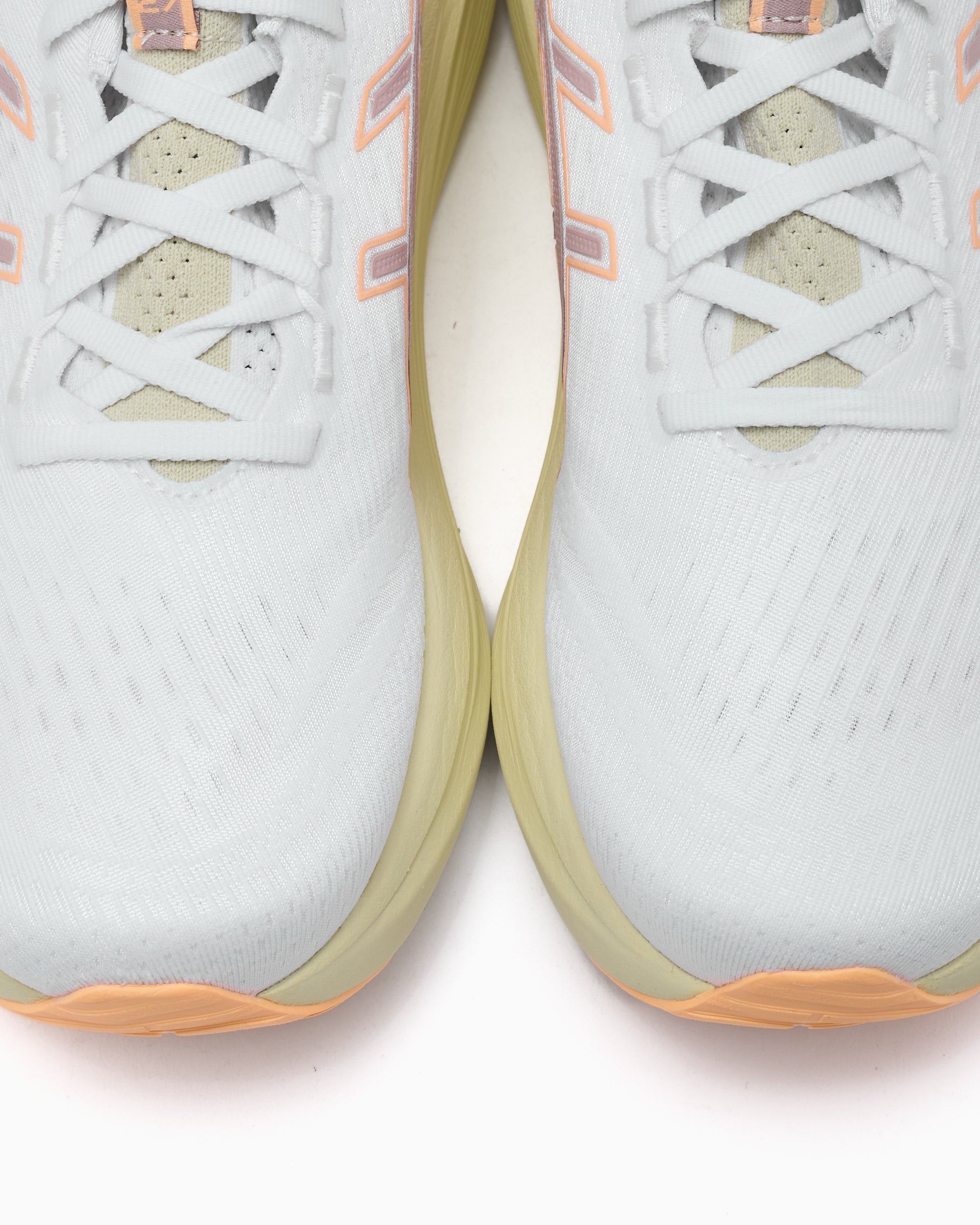Sneakers ASICS Gel-Nimbus 27 - 1011B958-102