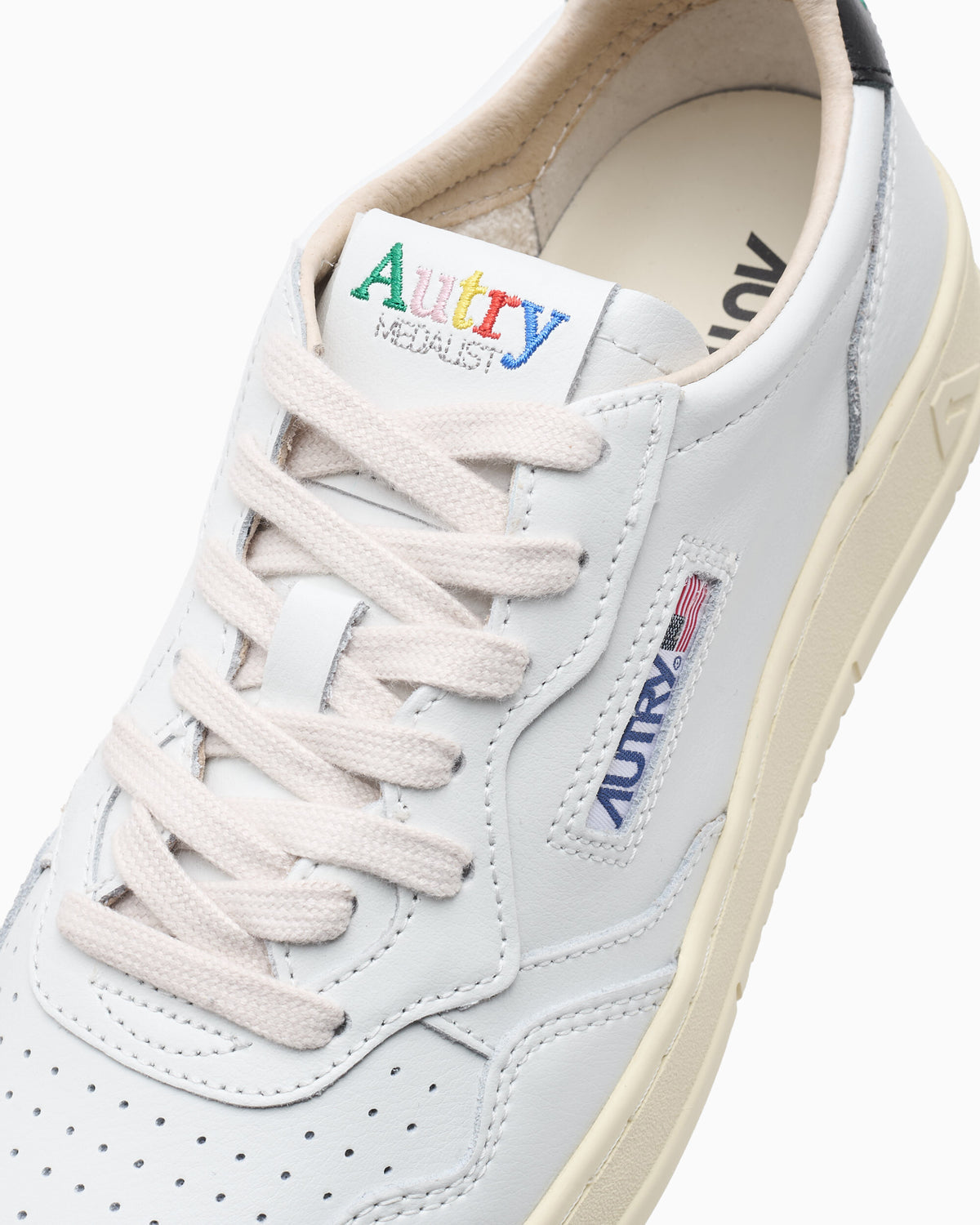 Sneakers Autry Medalist Low - AULMBG02