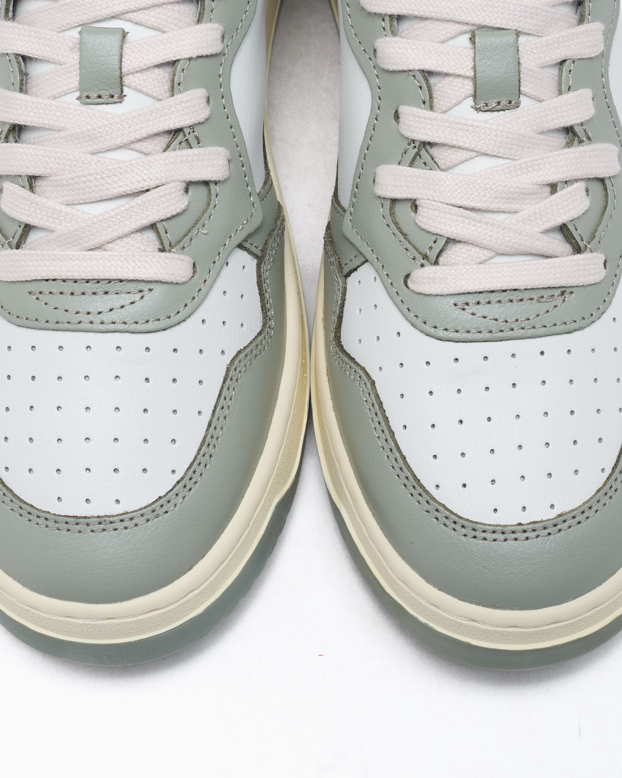 Sneakers Autry Medalist Low Leather - AULMWB65