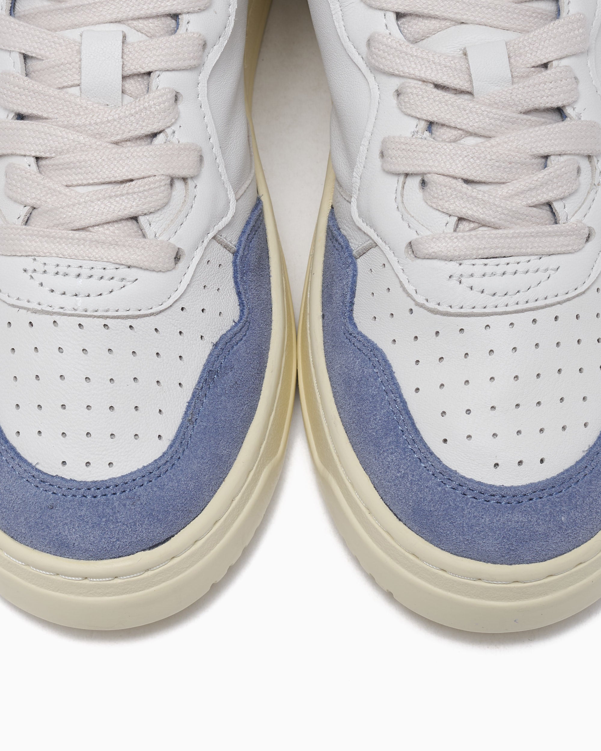 Sneakers Autry Women's Medalist Low - AULWEW01