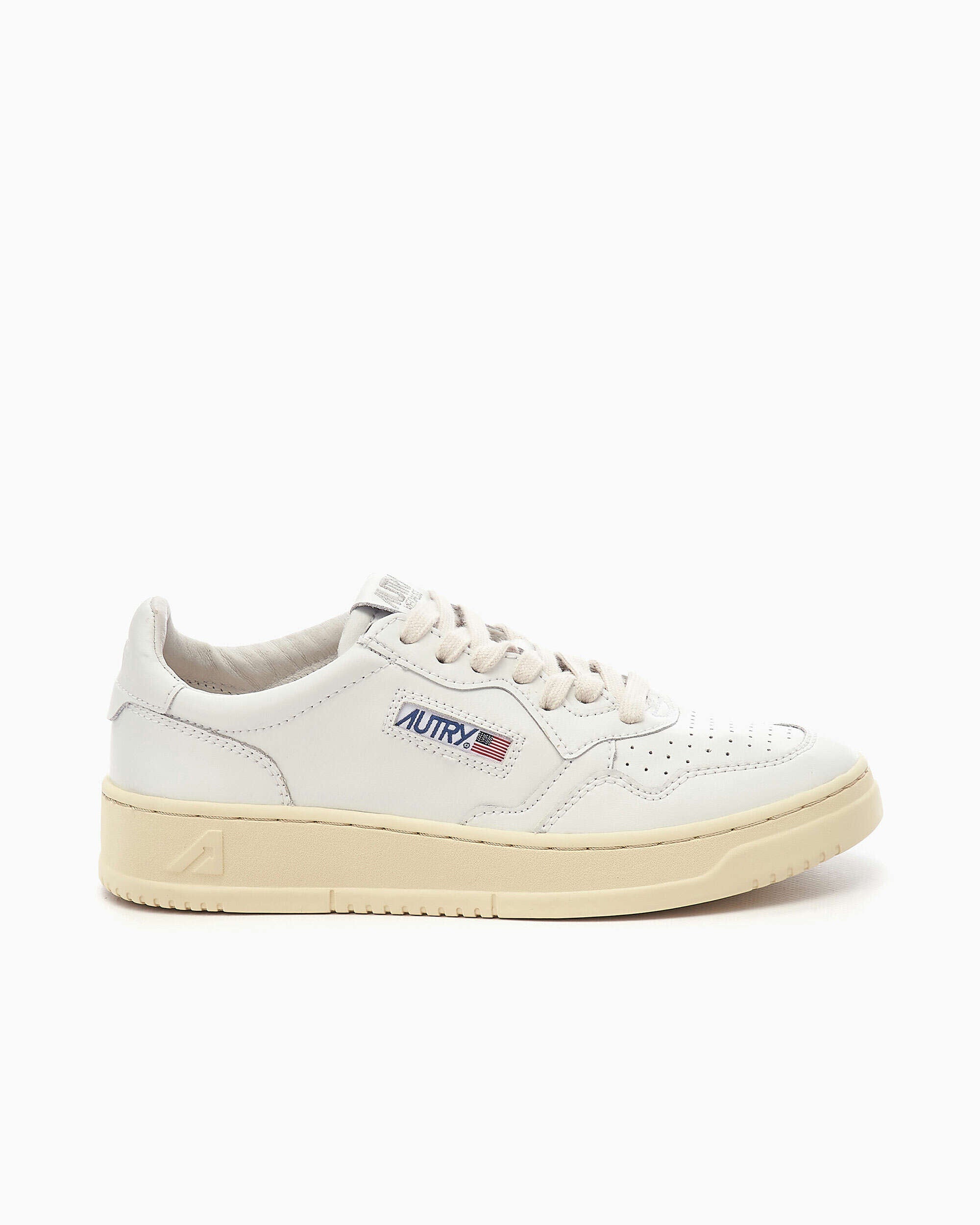 Sneakers Autry Women's Medalist Low Leather - AULWLL15