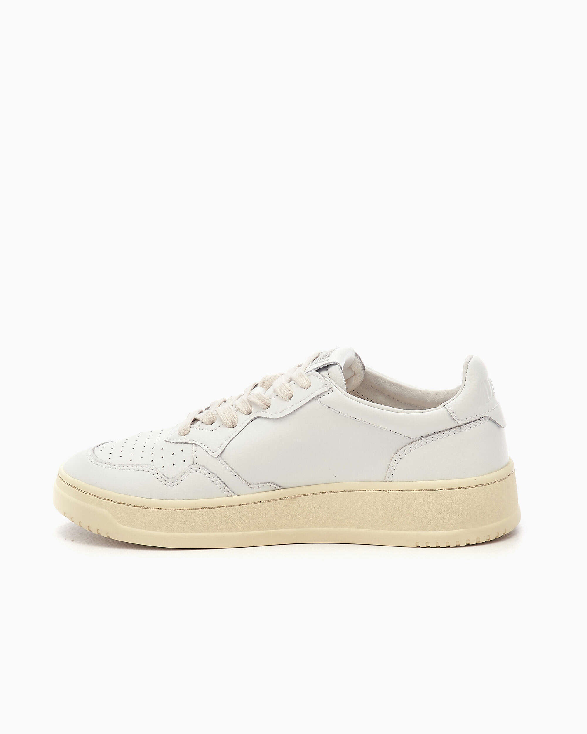 Sneakers Autry Women's Medalist Low Leather - AULWLL15