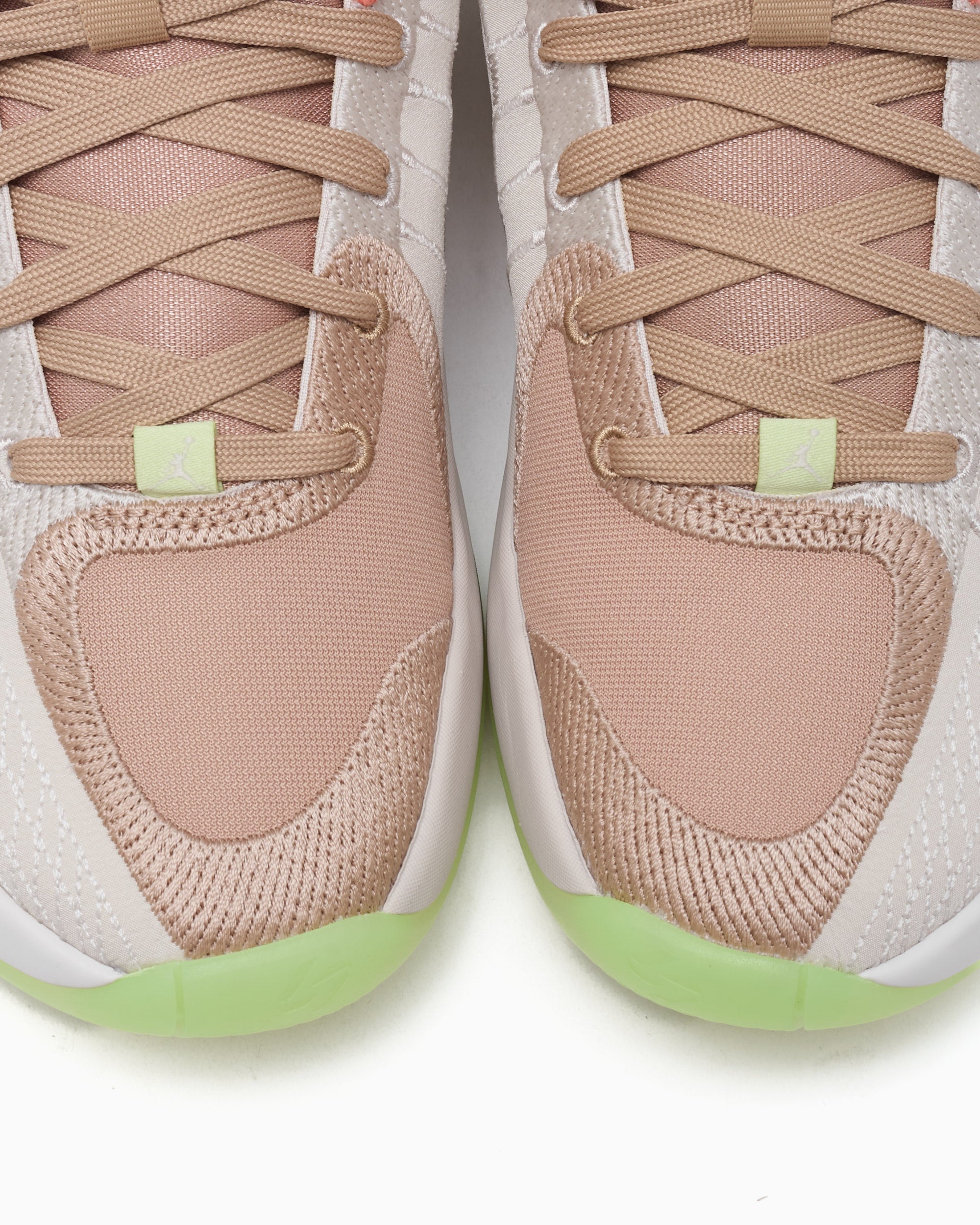 Sneakers Jordan Luka 4 "Light Orewood Brown" - IO0202-100