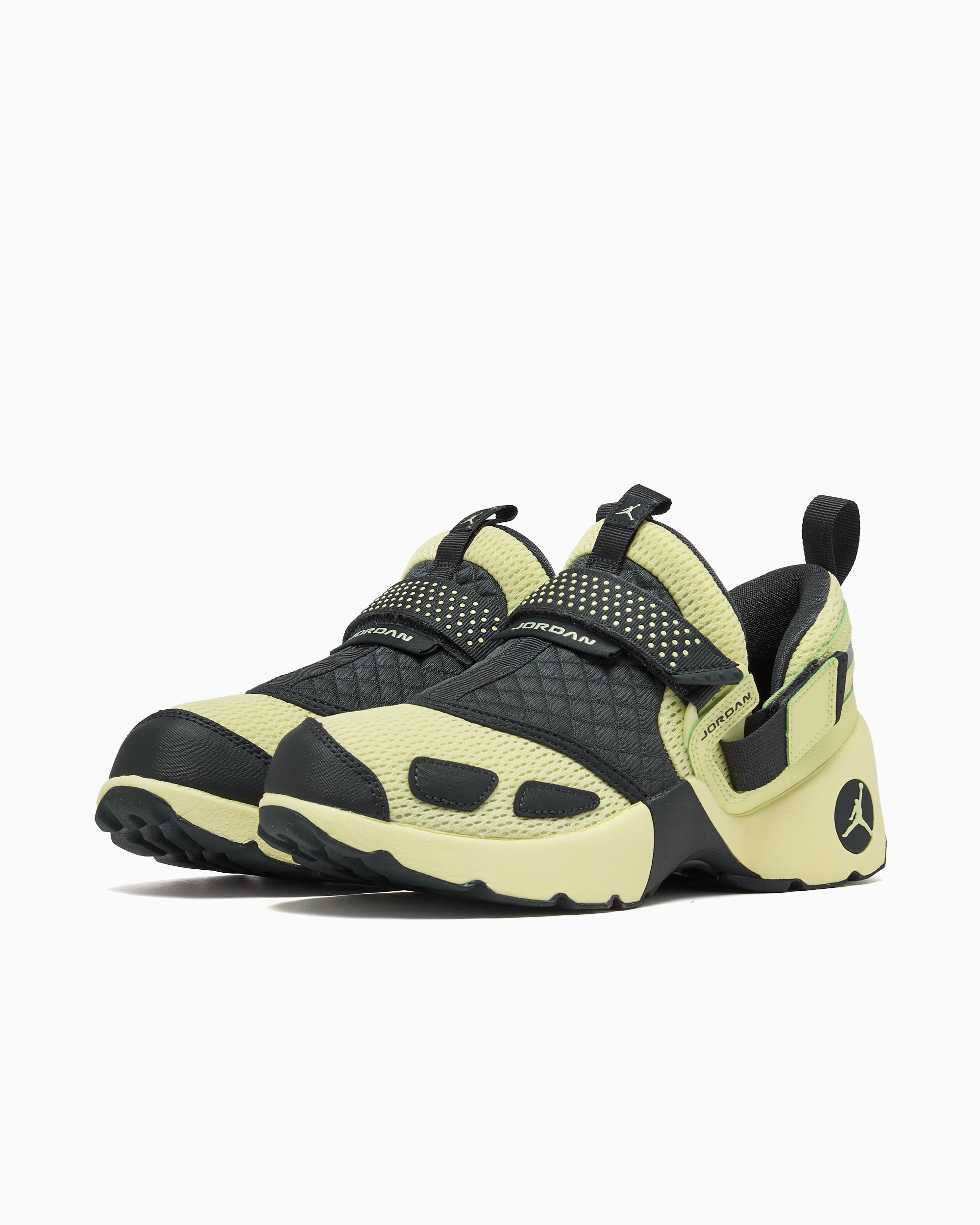 Sneakers Jordan Women's Trunner LX - HQ2164-302