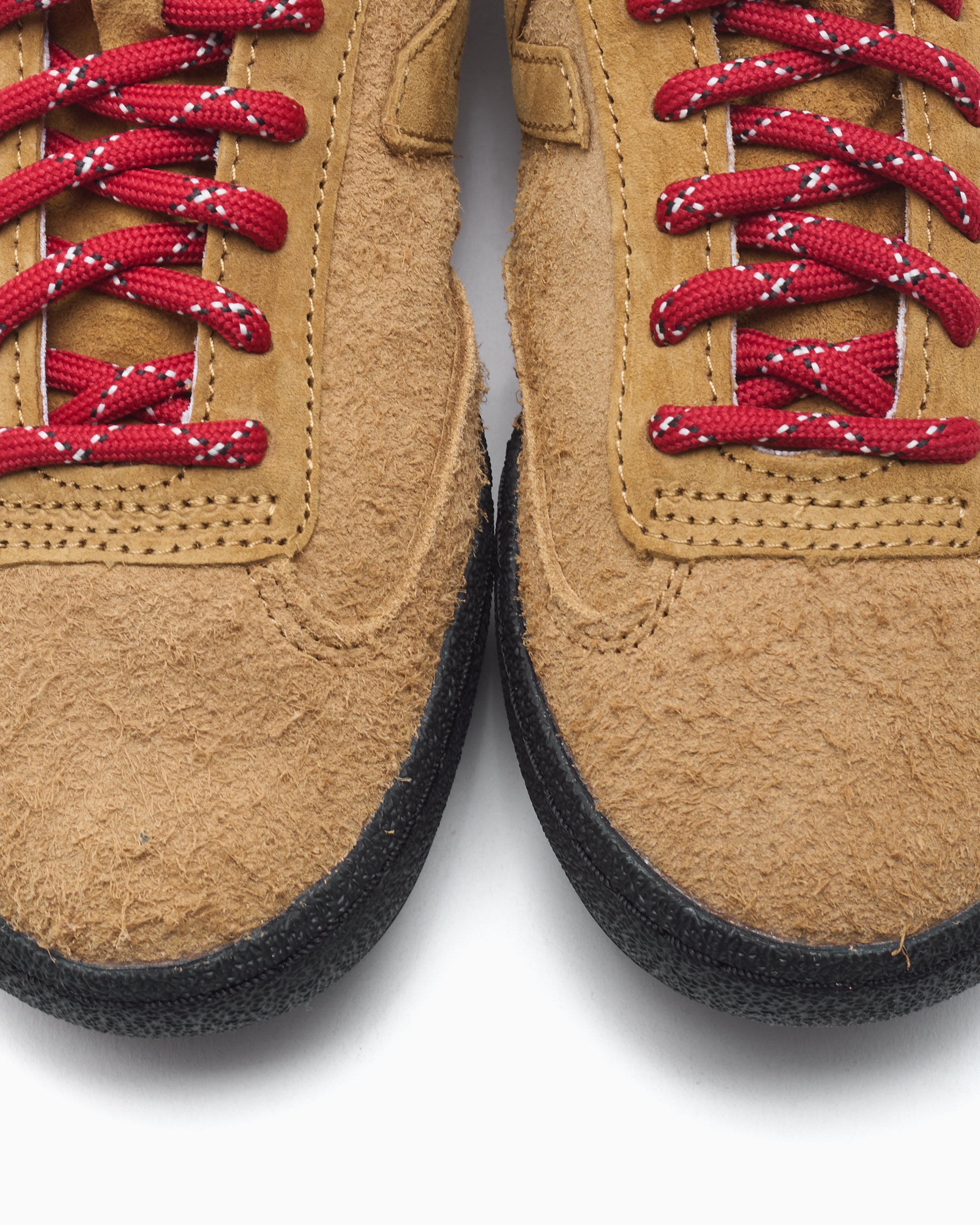 Sneakers New Balance Gator Run "Timberwolf" - UGTR7Q8