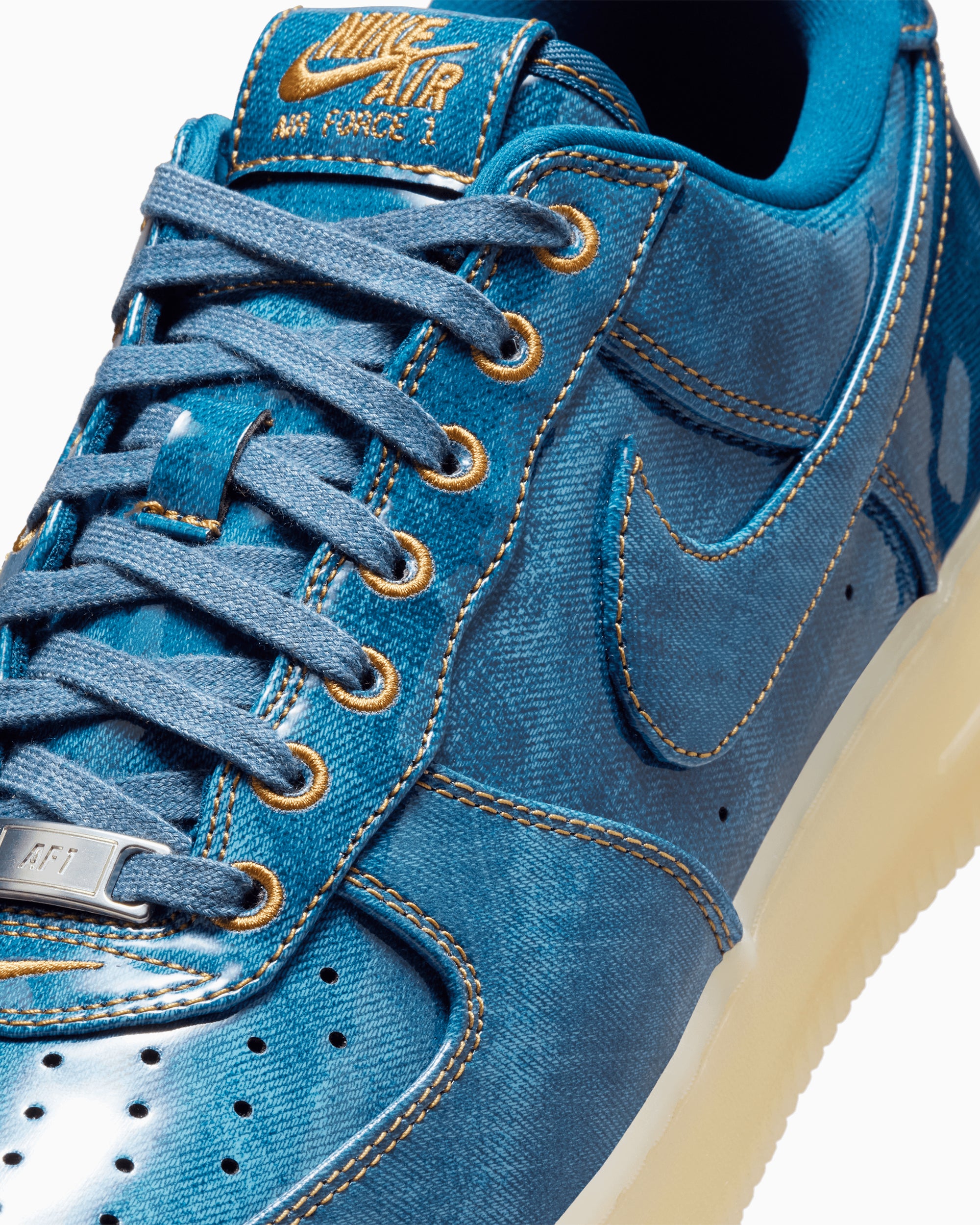 Sneakers Nike Air Force 1 Retro Low Retro "Patent Denim" - IM5757-400