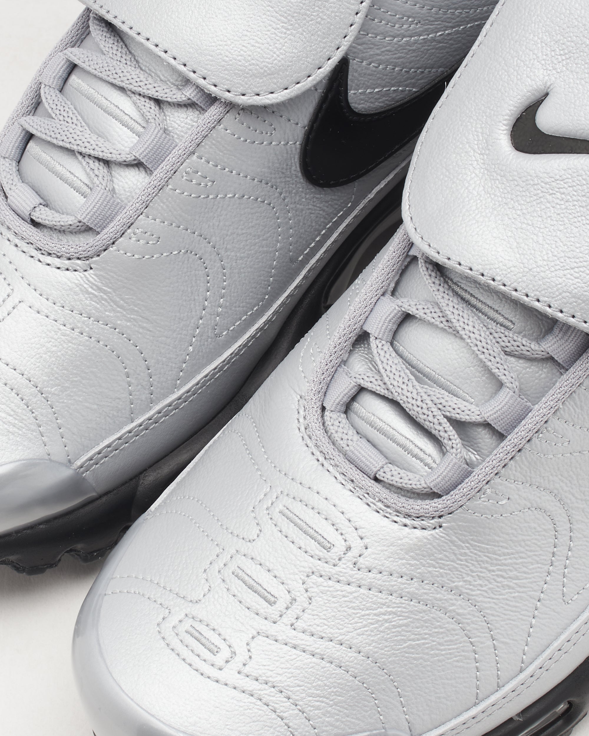 Sneakers Nike Air Max Plus Tiempo "Wolf Grey" - HM6850-001