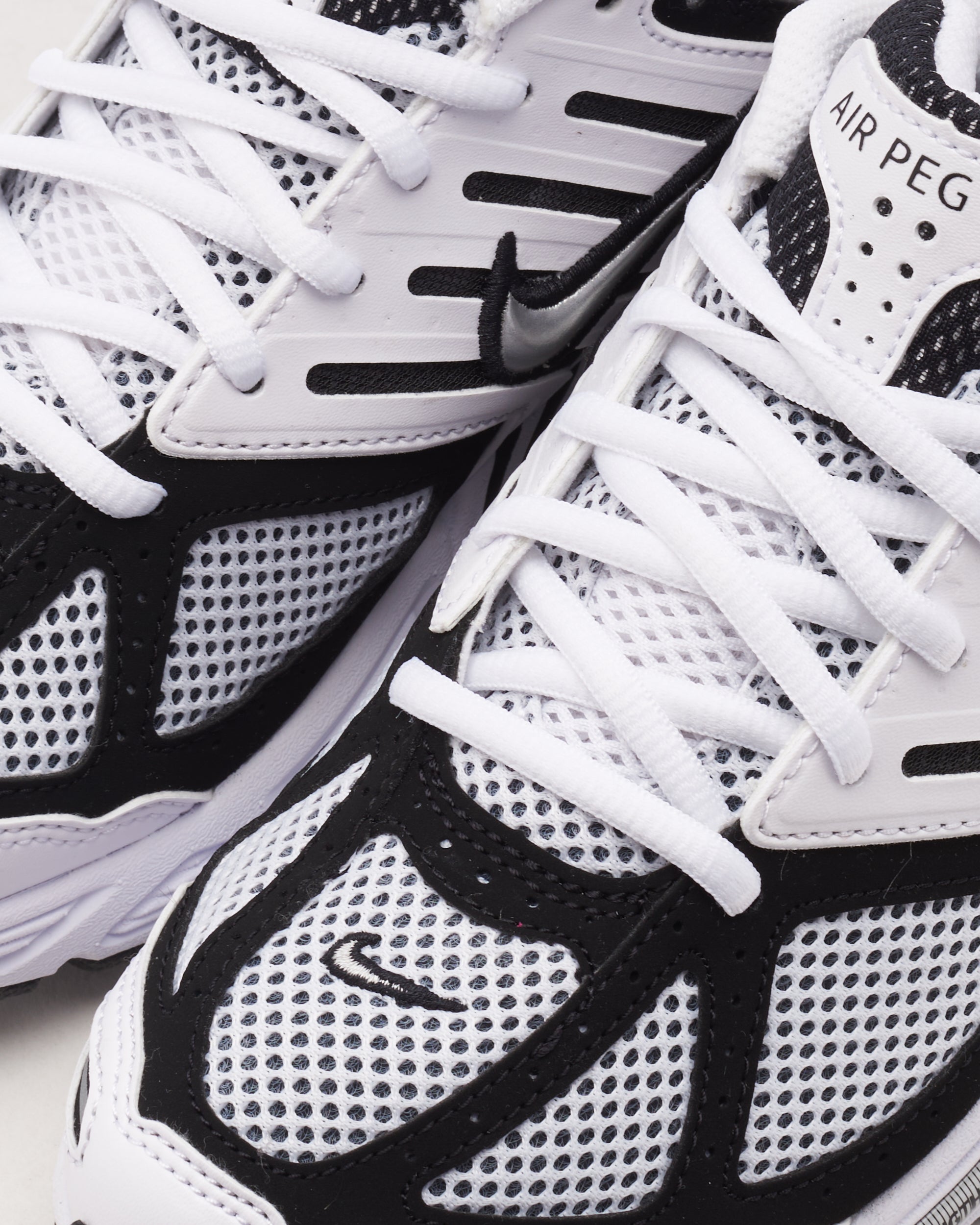 Sneakers Nike Air Pegasus 2005 "White Black" - FJ1909-100