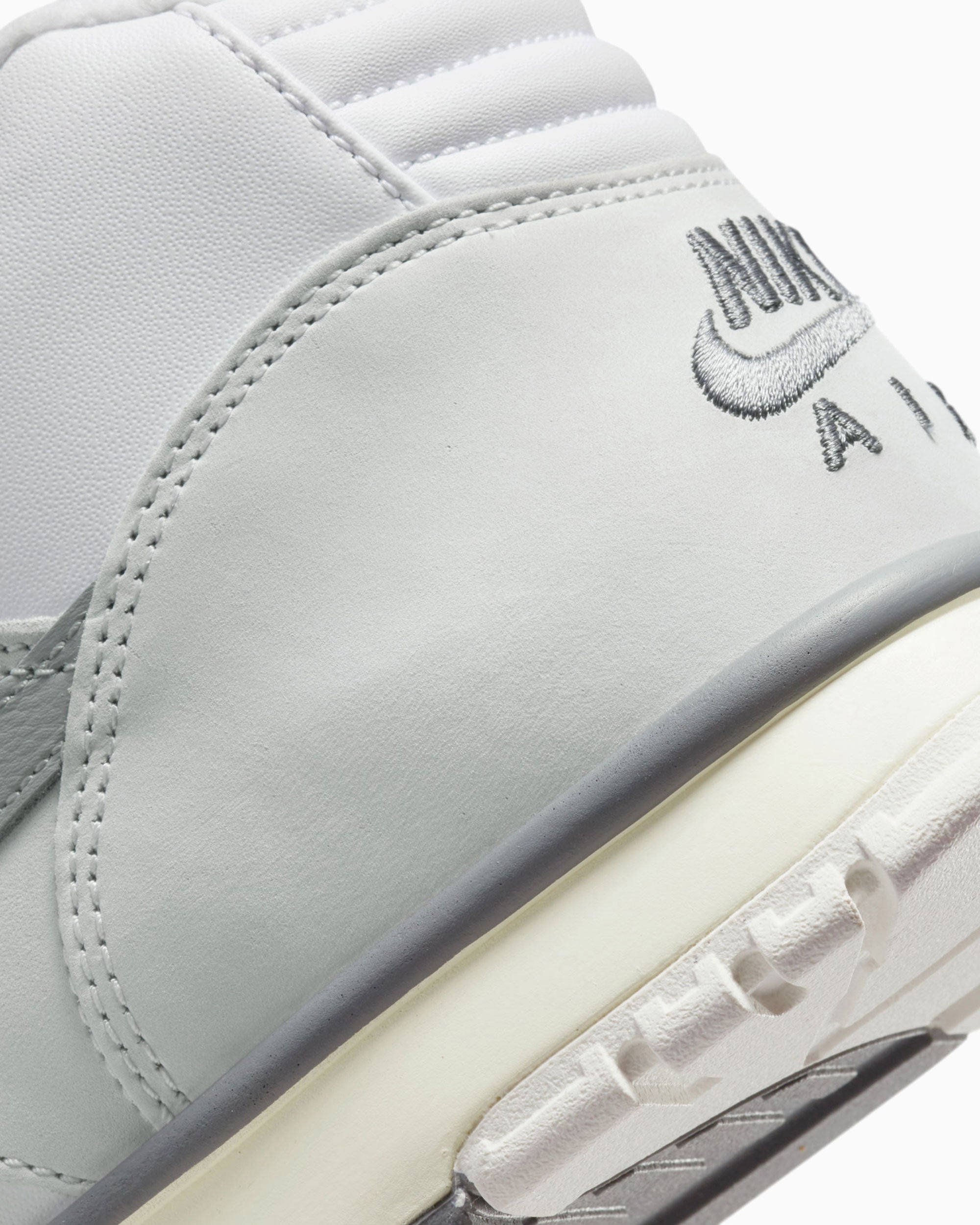 Sneakers Nike Air Trainer 1 "Photon Dust" - DM0521-001