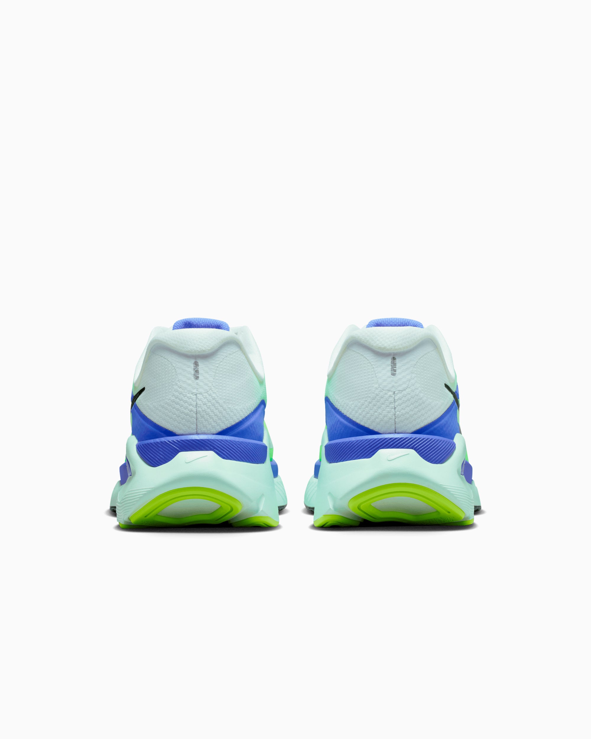 Sneakers Nike Structure Plus - HQ3048-111