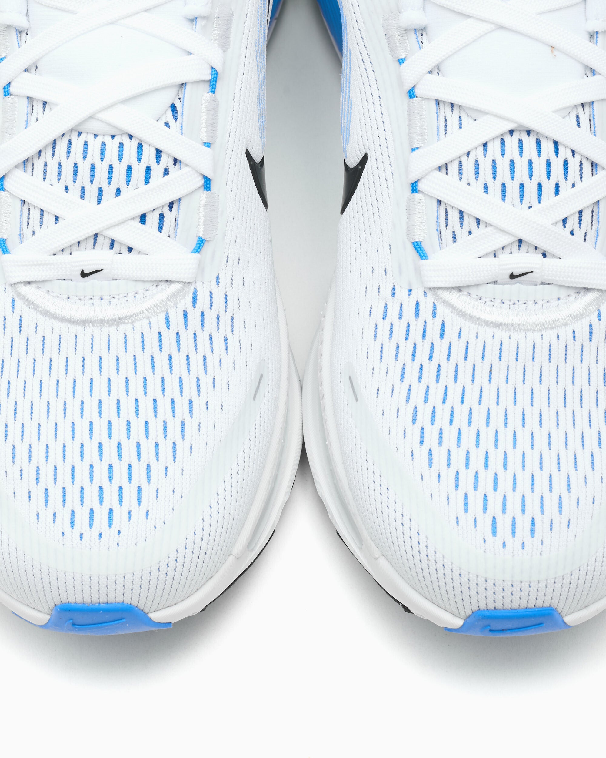 Sneakers Nike Vomero 18 - HM6803-109