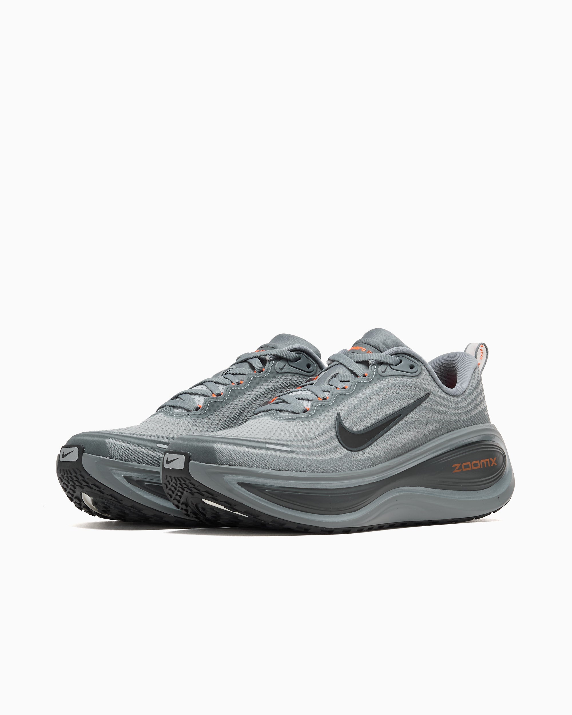 Sneakers Nike Vomero Plus - HV8150-014