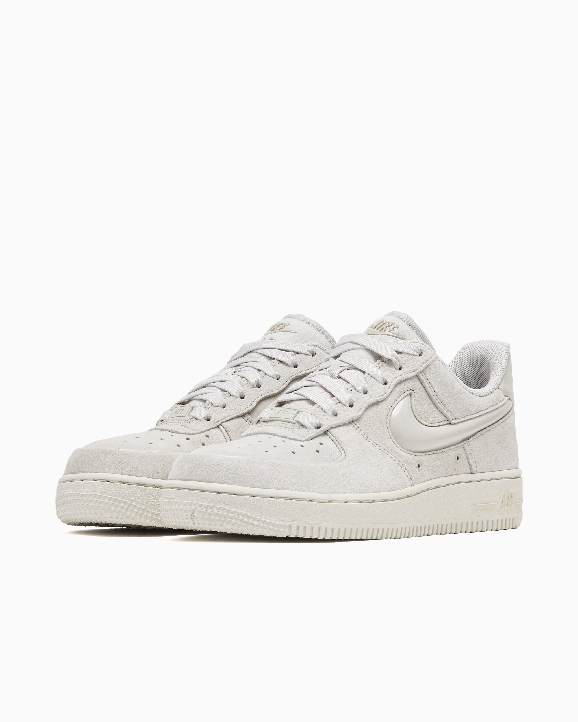 Sneakers Nike Women's Air Force 1 '07 "Light Bone" - HV4406-001