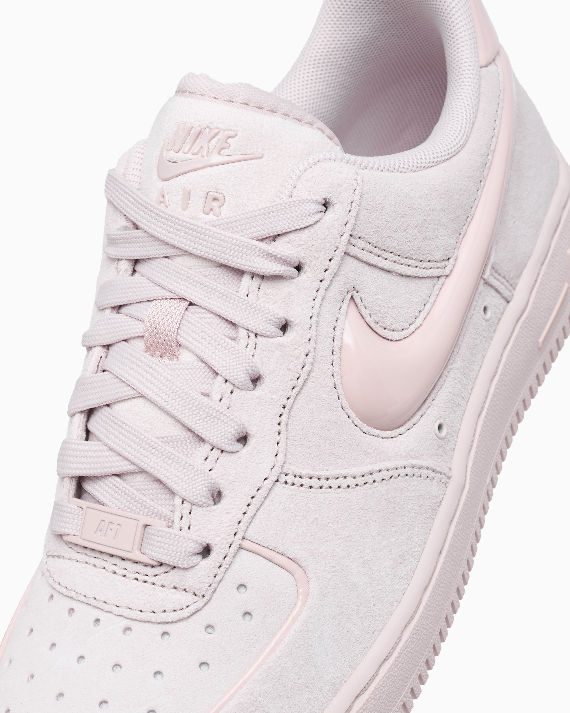 Nike Women's Air Force 1 '07 