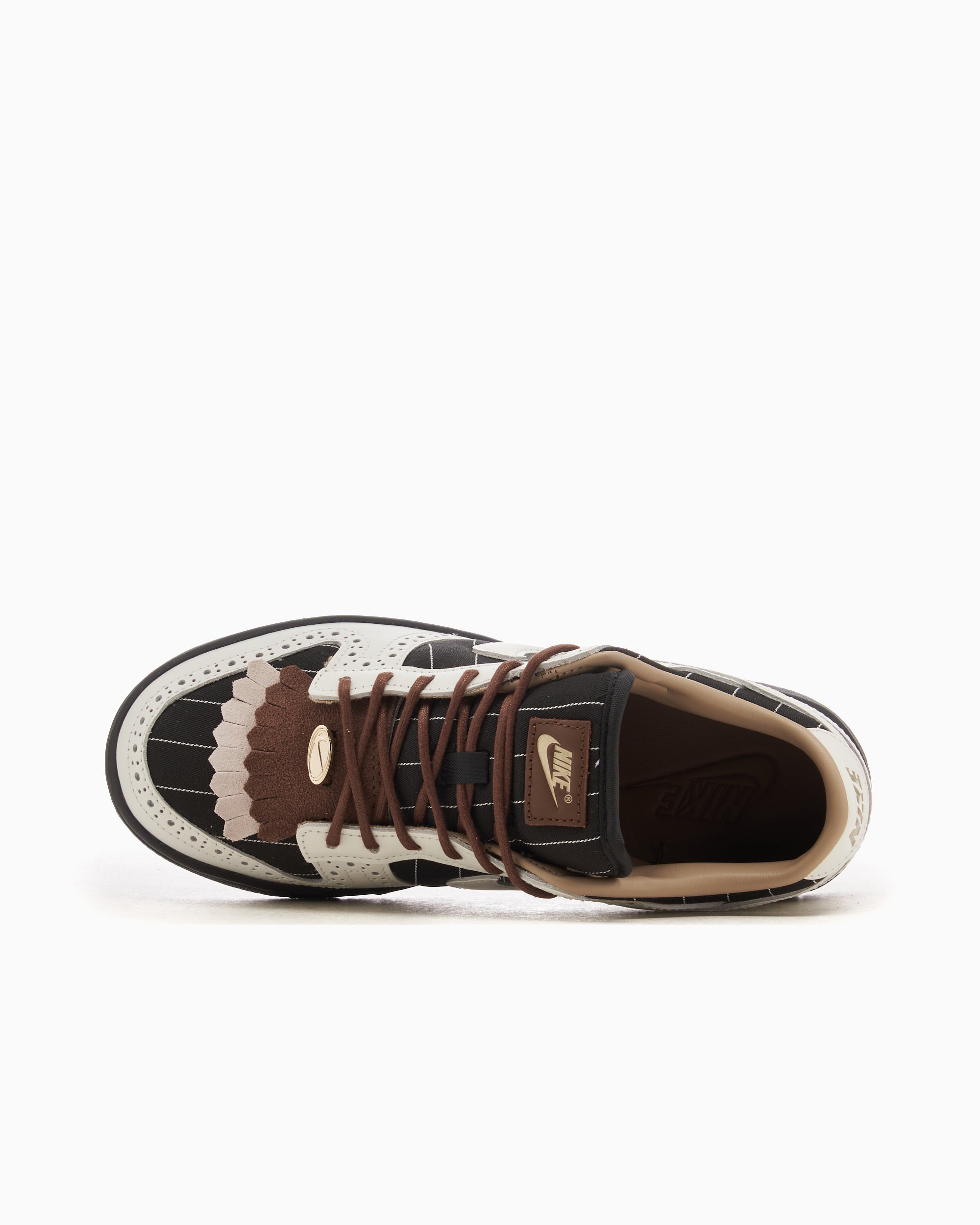 Sneakers Nike Women's Dunk Low LX "Brogue Pinstripe" - FV3642-010