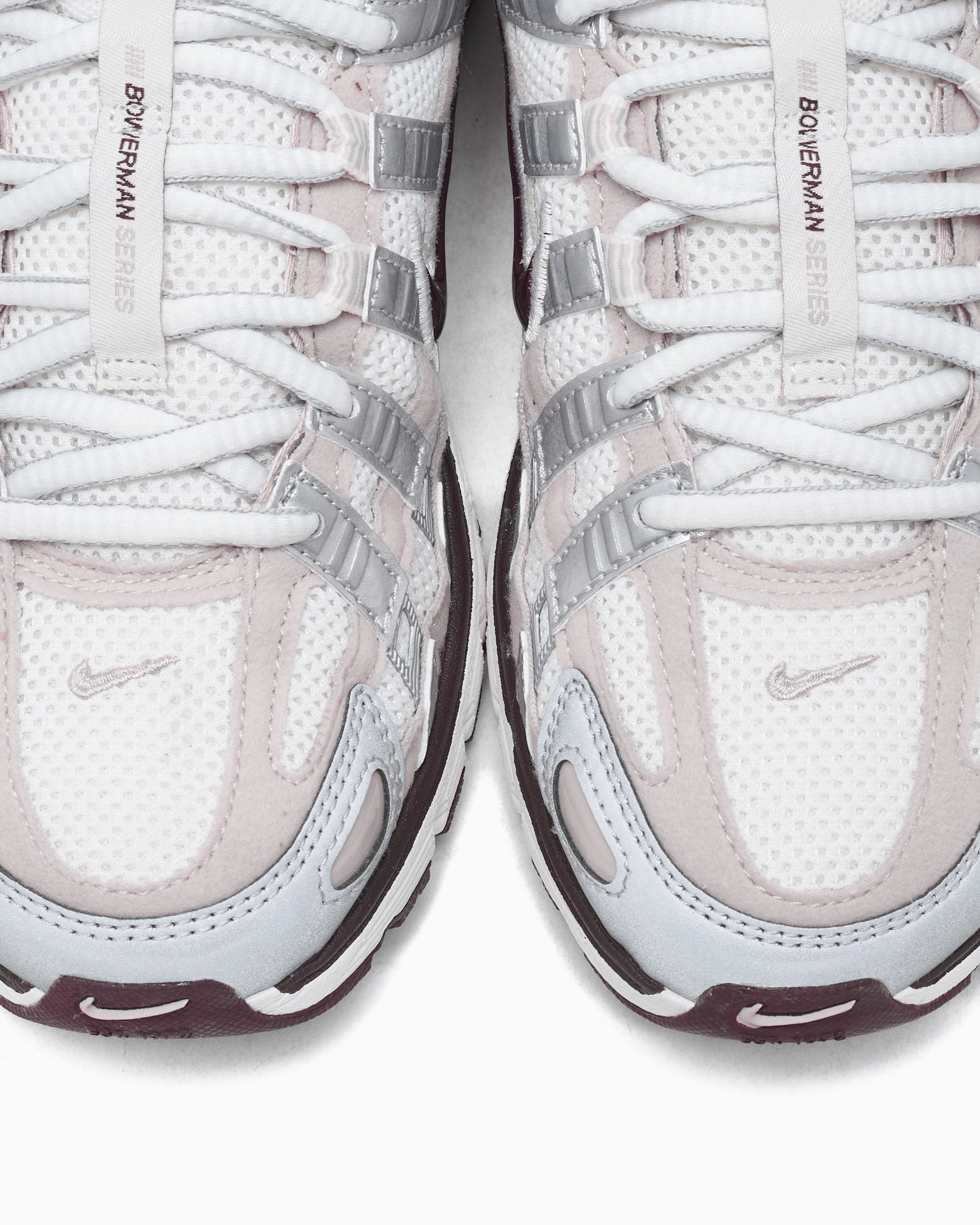 Nike Women's P-6000