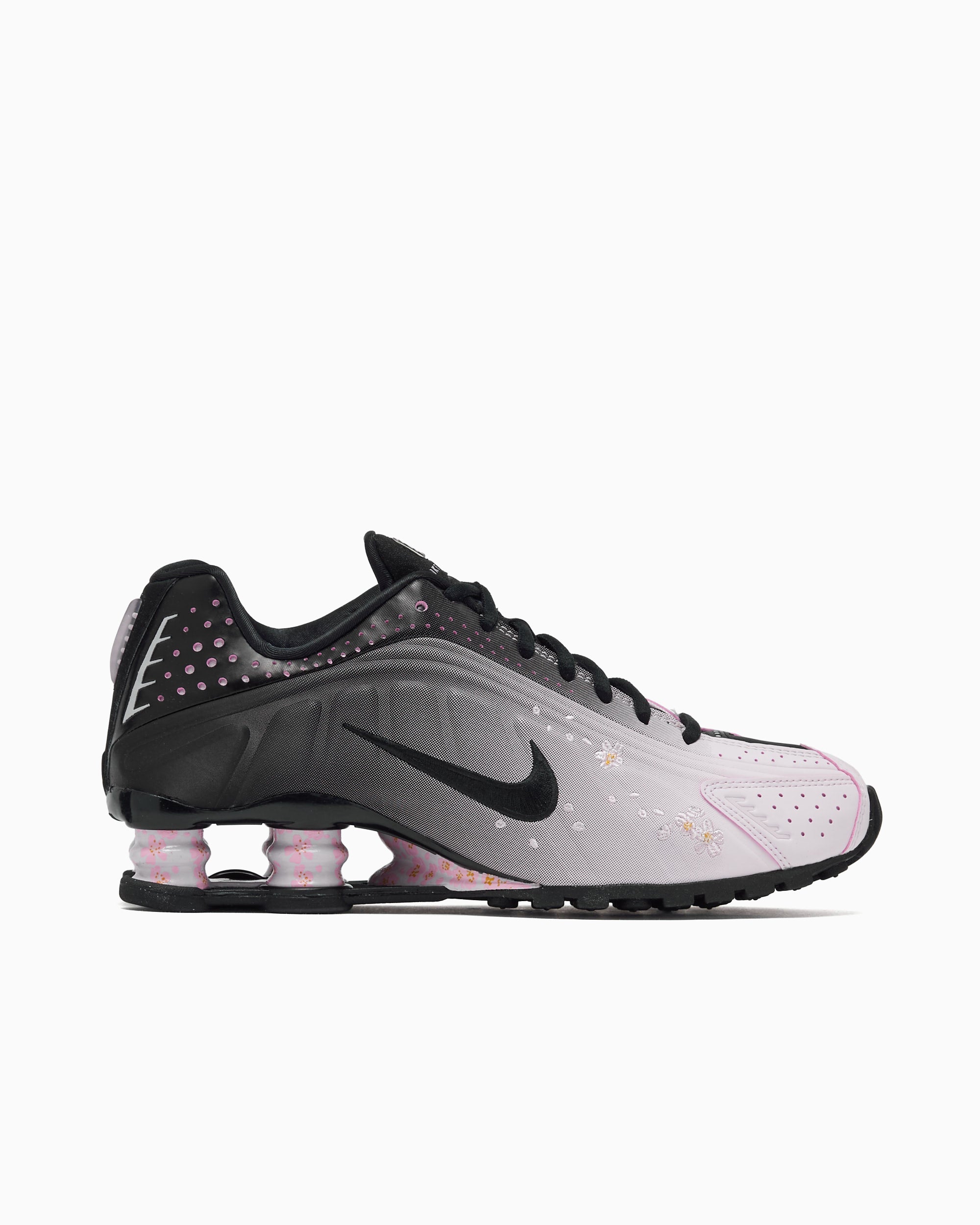 Sneakers Nike Women's Shox R4 "Sakura" - IB8872-600