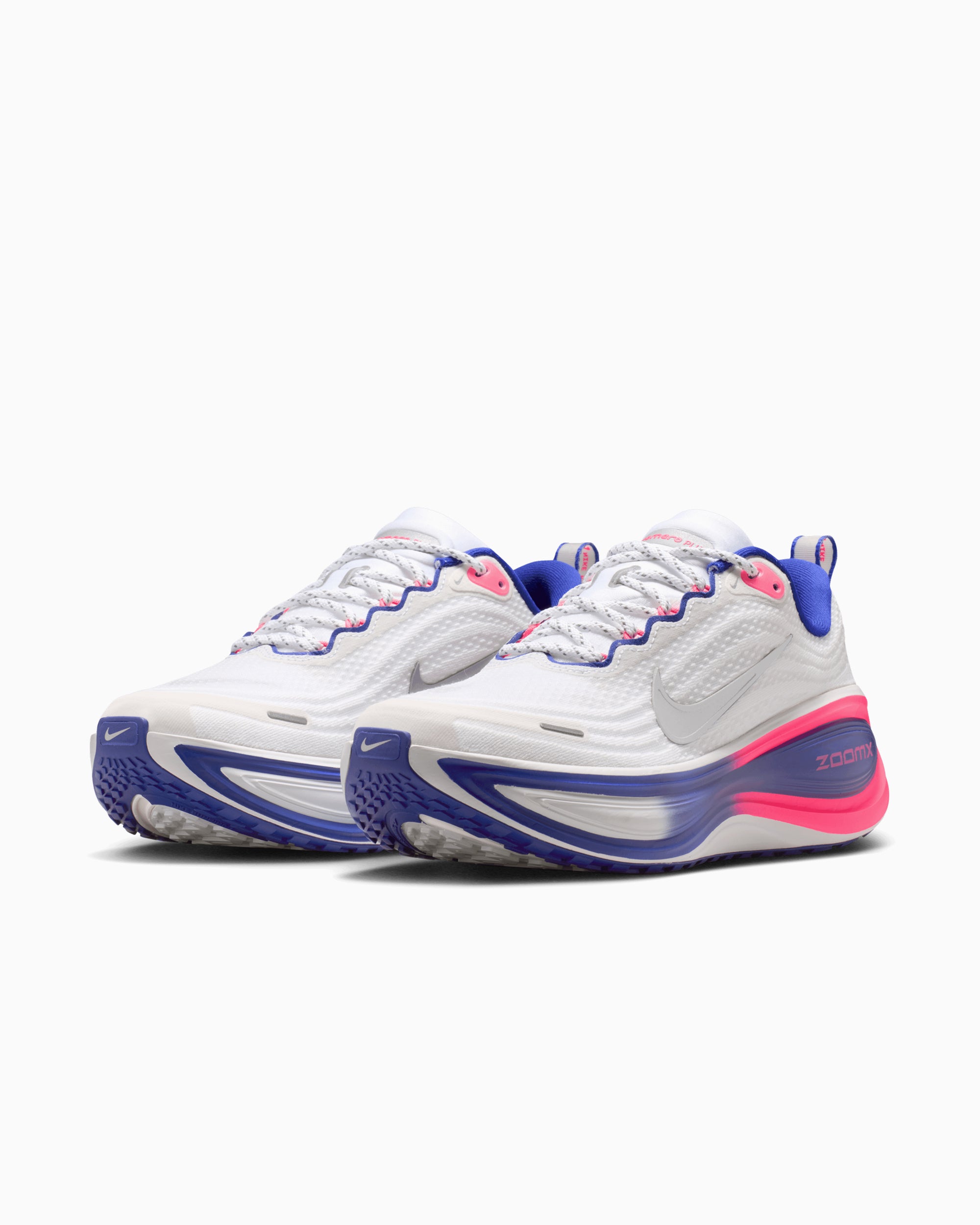 Sneakers Nike Women's Vomero Plus SE "Concord" - IR5893-100