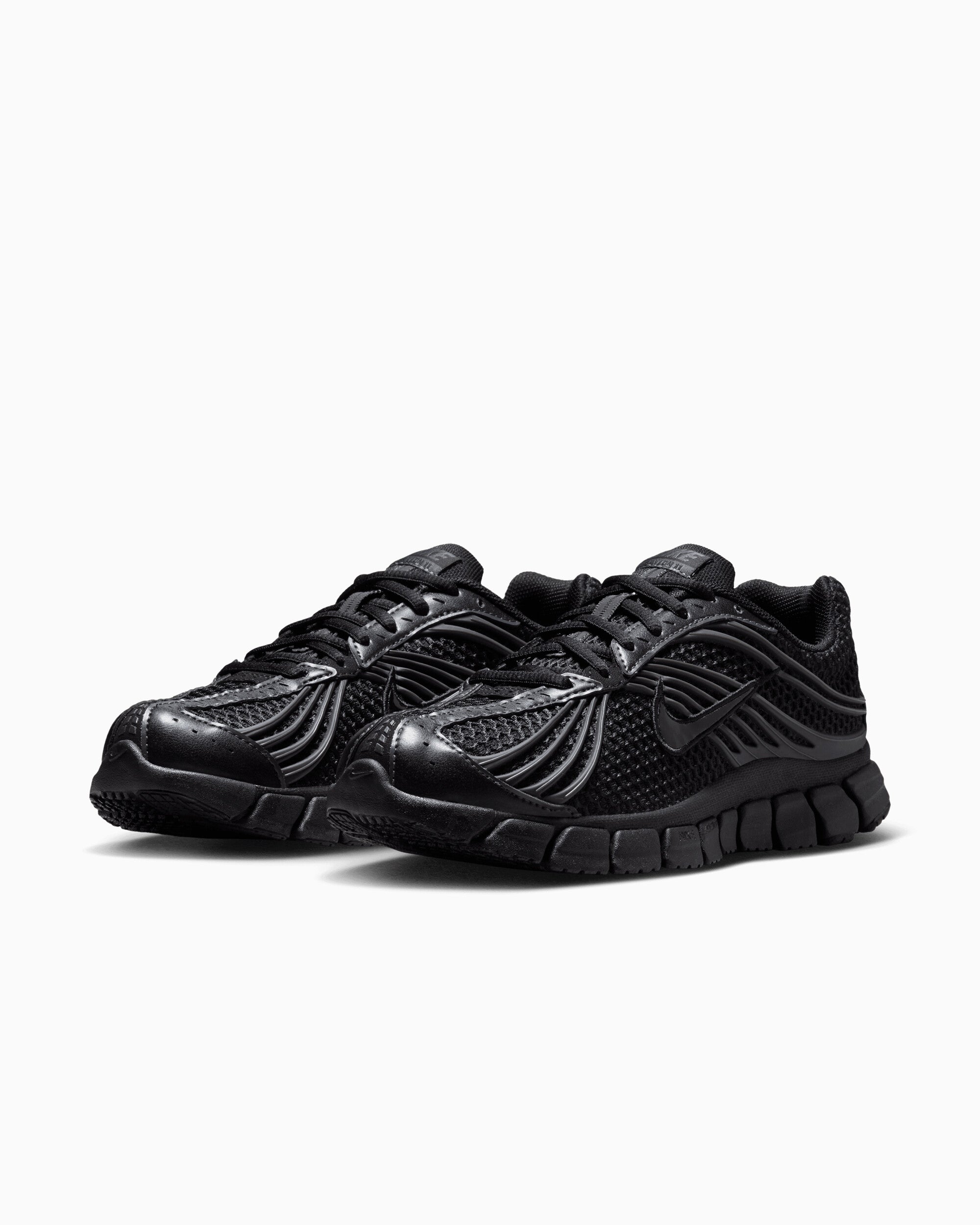 Sneakers Nike Women's Zoom Skylon 11 - IU7360-002