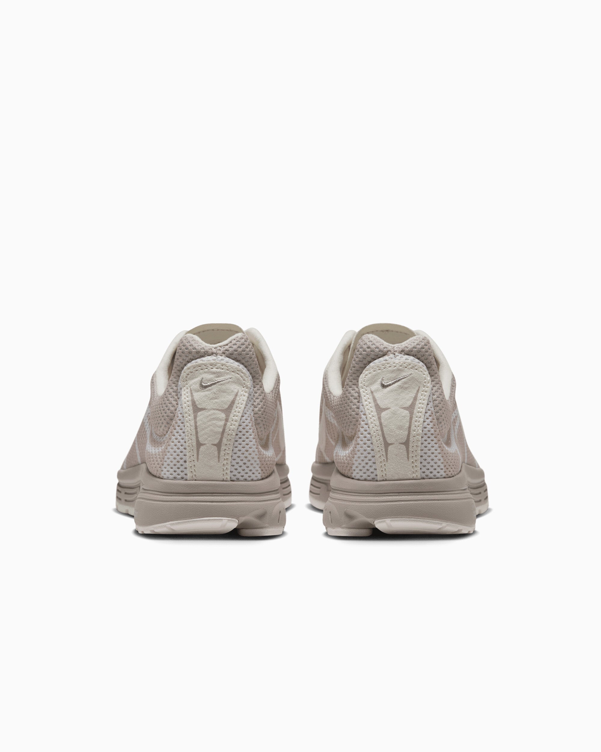 Sneakers Nike Women's Zoom Streak 3 - IQ8020-200