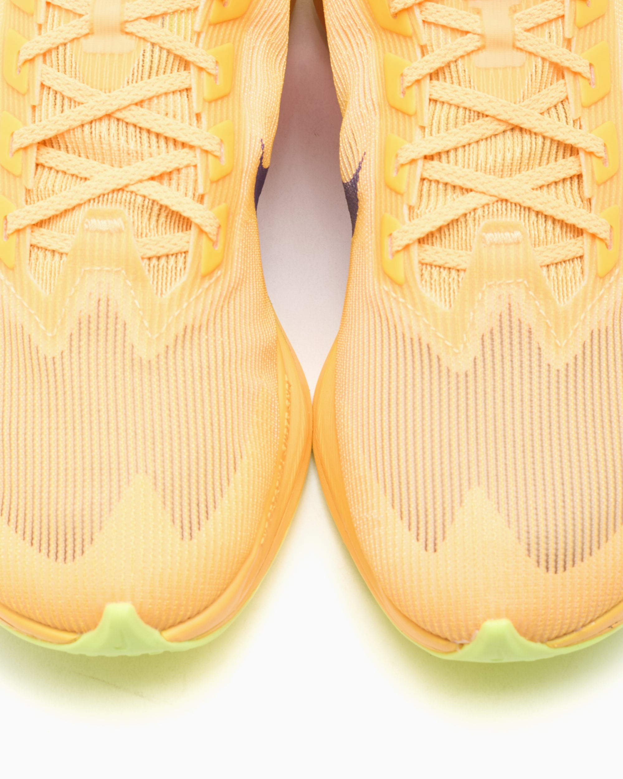 Sneakers Nike Women's ZoomX Vaporfly Next% 4 - HF6412-800