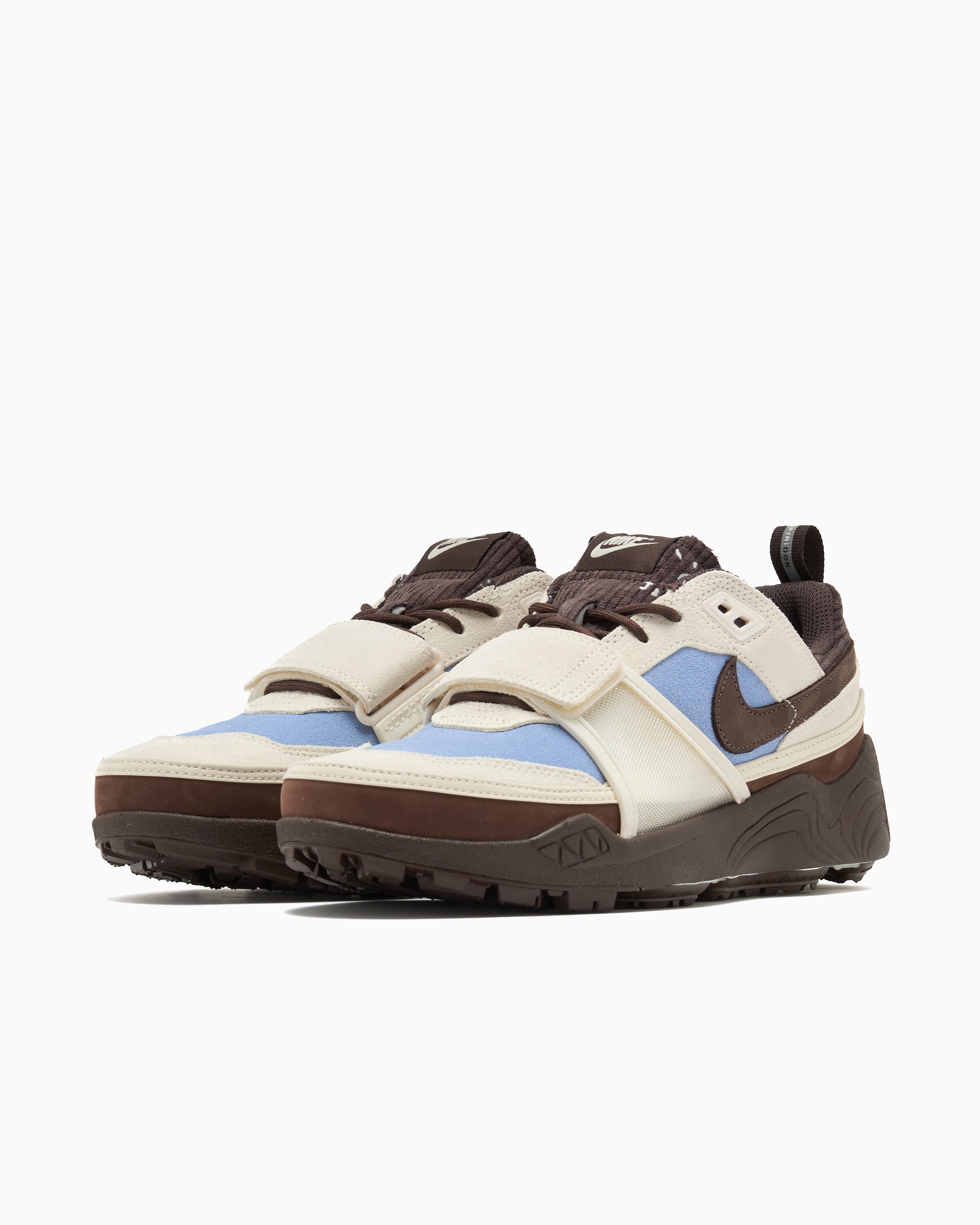 Nike x Travis Scott Zoom Field Jaxx 