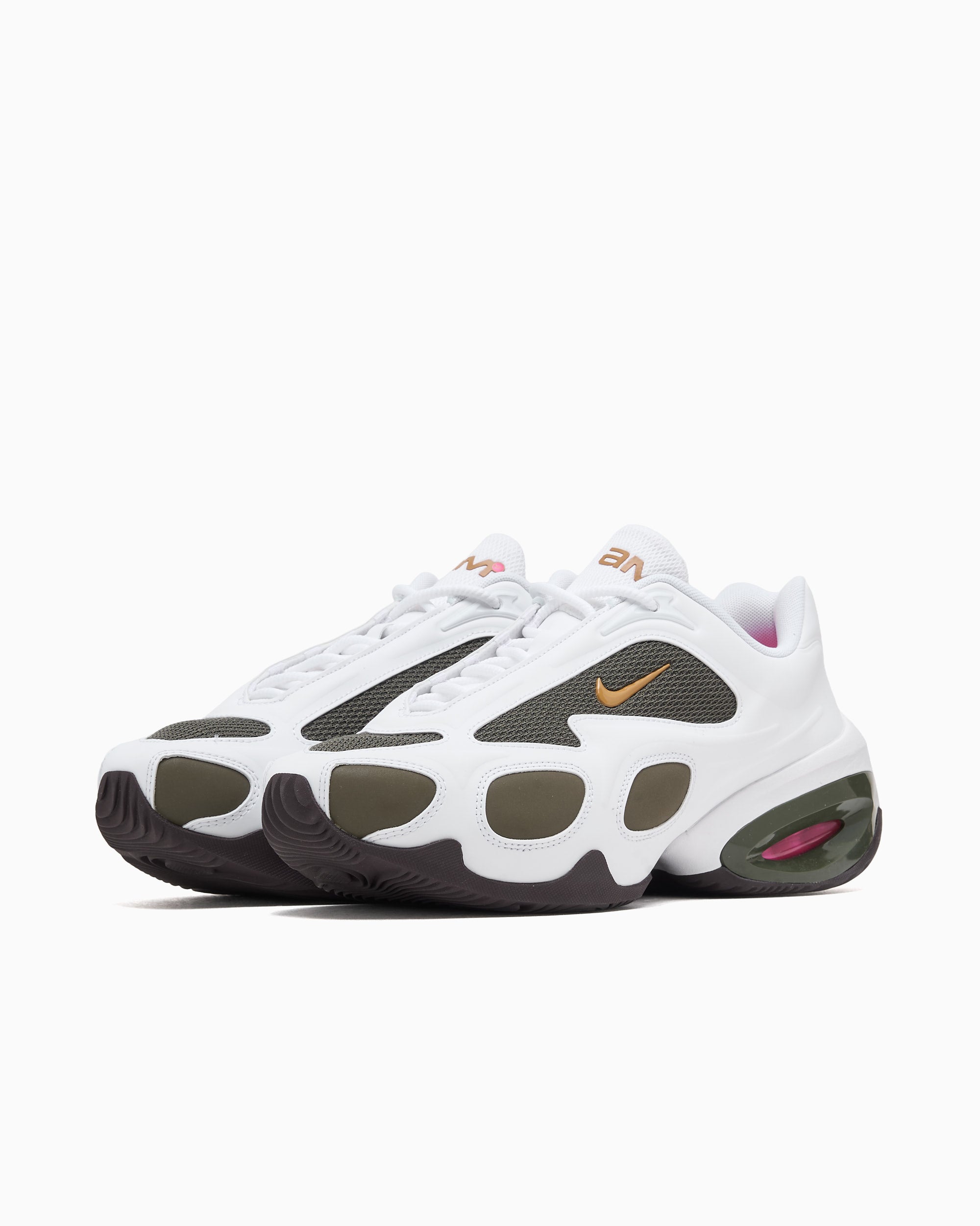 Sneakers Nike x Veneda Carter Women's Air Max Muse - HV9928-100