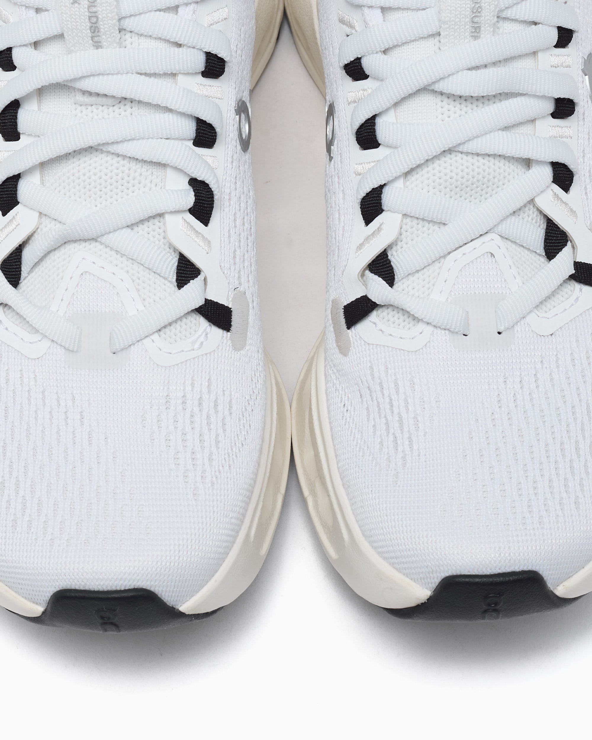 Sneakers On Women's Cloudsurfer Max - 3WF30221200