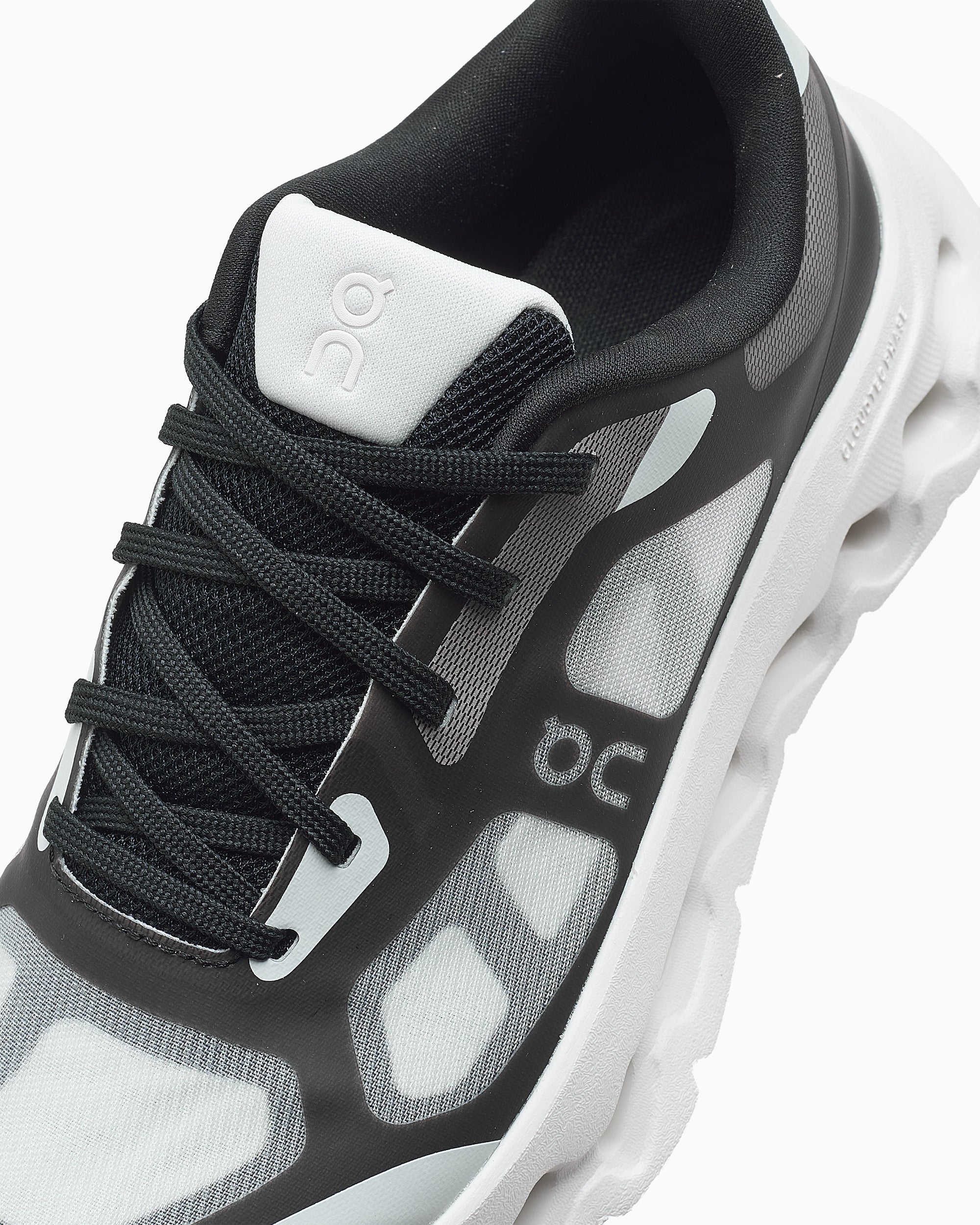 Sneakers On Women's Cloudtilt Remix - 3WG10241430