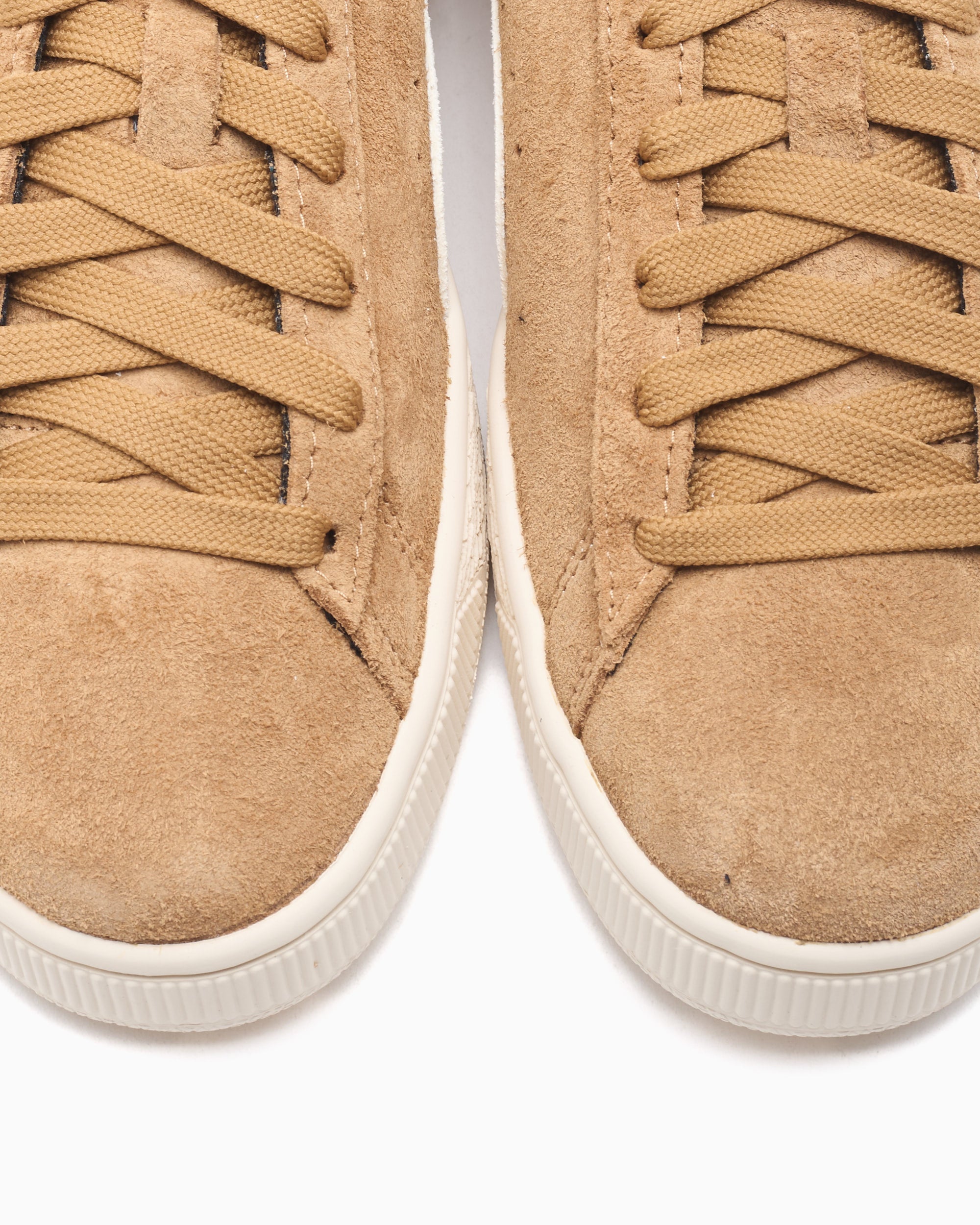 Sneakers Puma Suede Charles F. Stead V "Honey Butter" - 403767-03