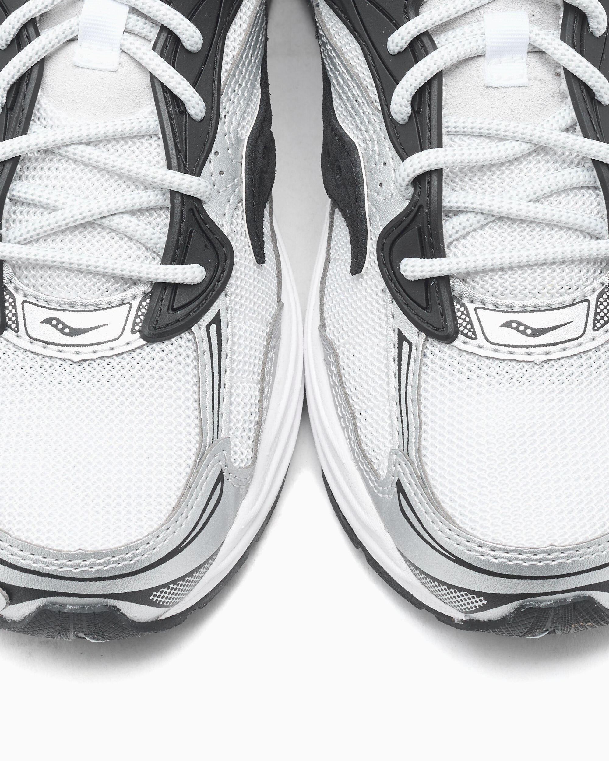 Sneakers Saucony Progrid OMNI 9 Armor "Black & White" - S102059-1002