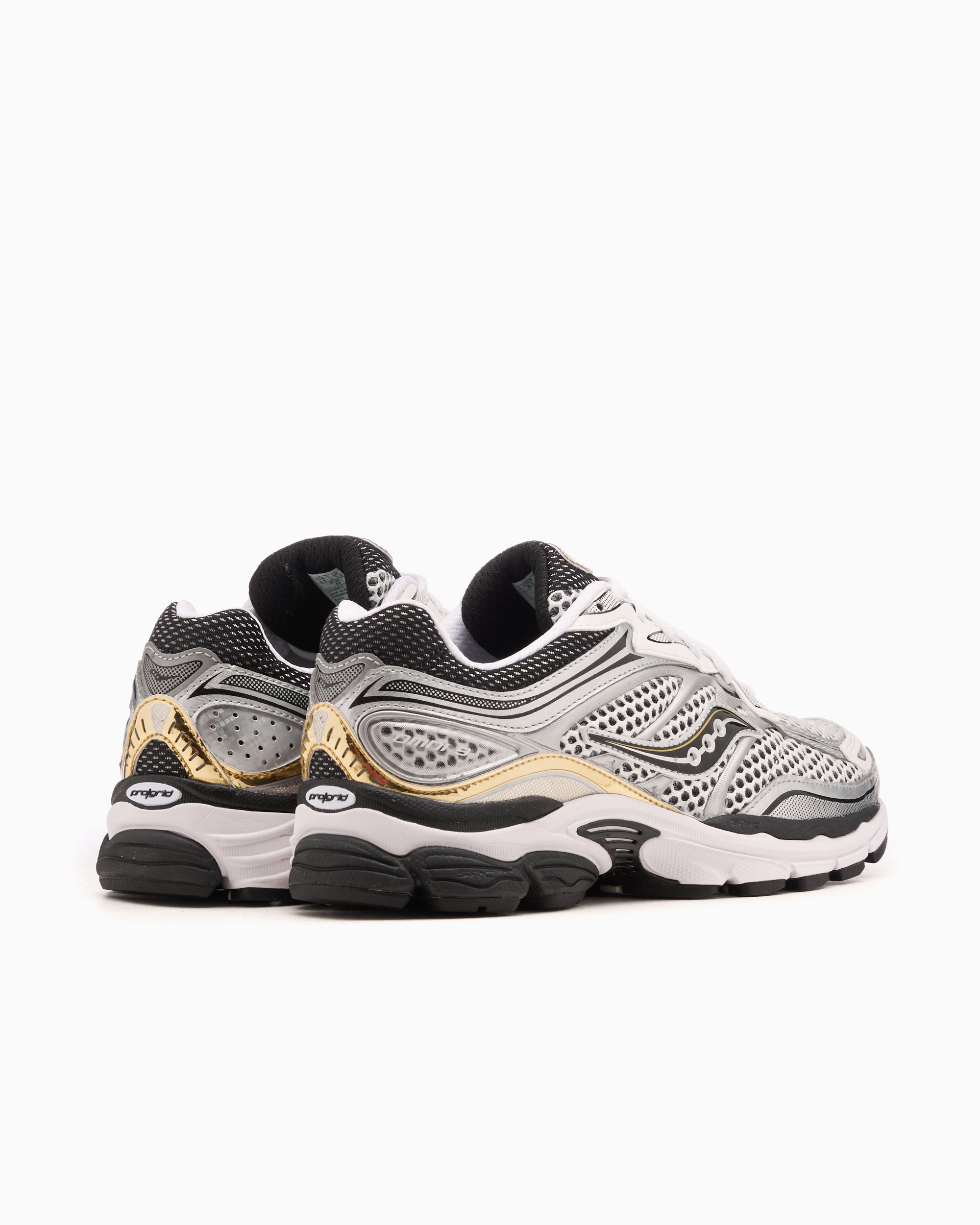 Sneakers Saucony Progrid OMNI 9 - S70739-9