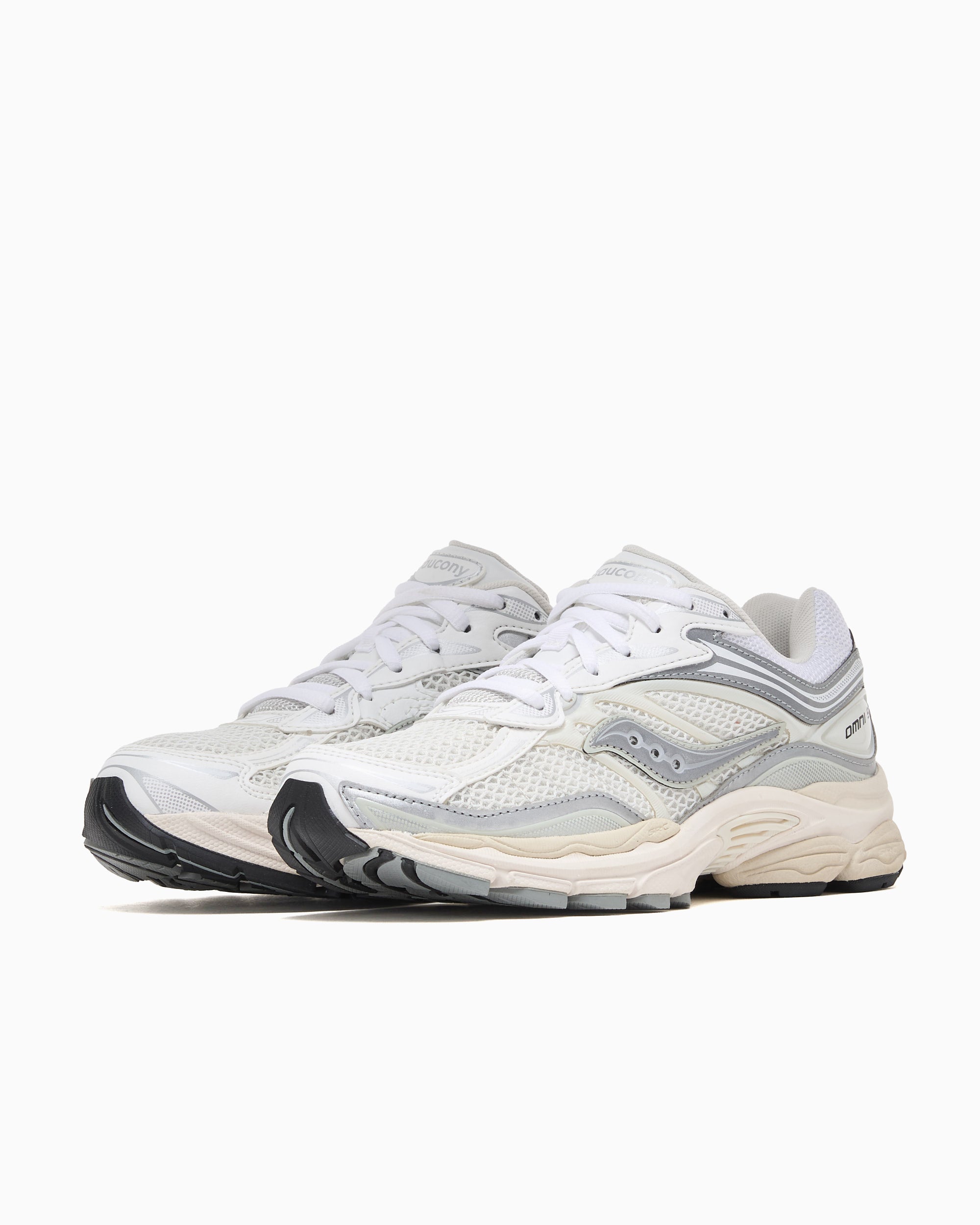 Sneakers Saucony Progrid OMNI 9 - S70832-6
