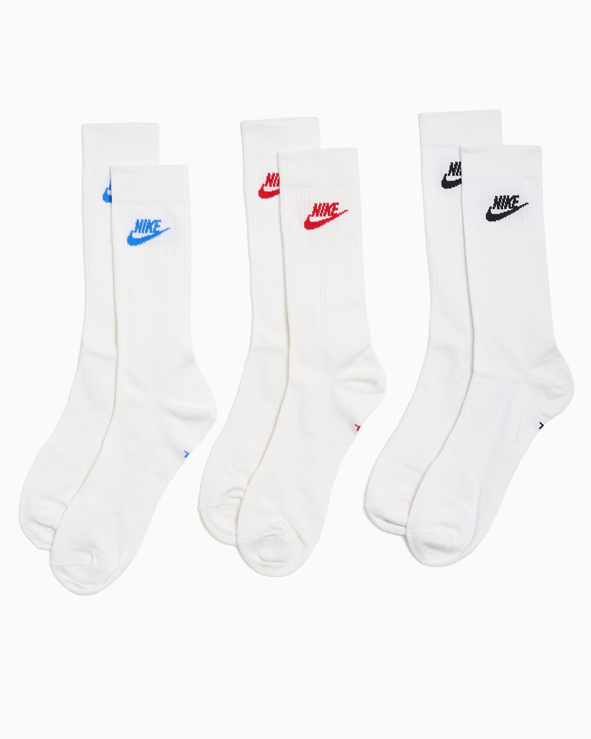 Socks Nike Sportswear Everyday Essential Unisex Socks (3 Pack) - SK0109-911
