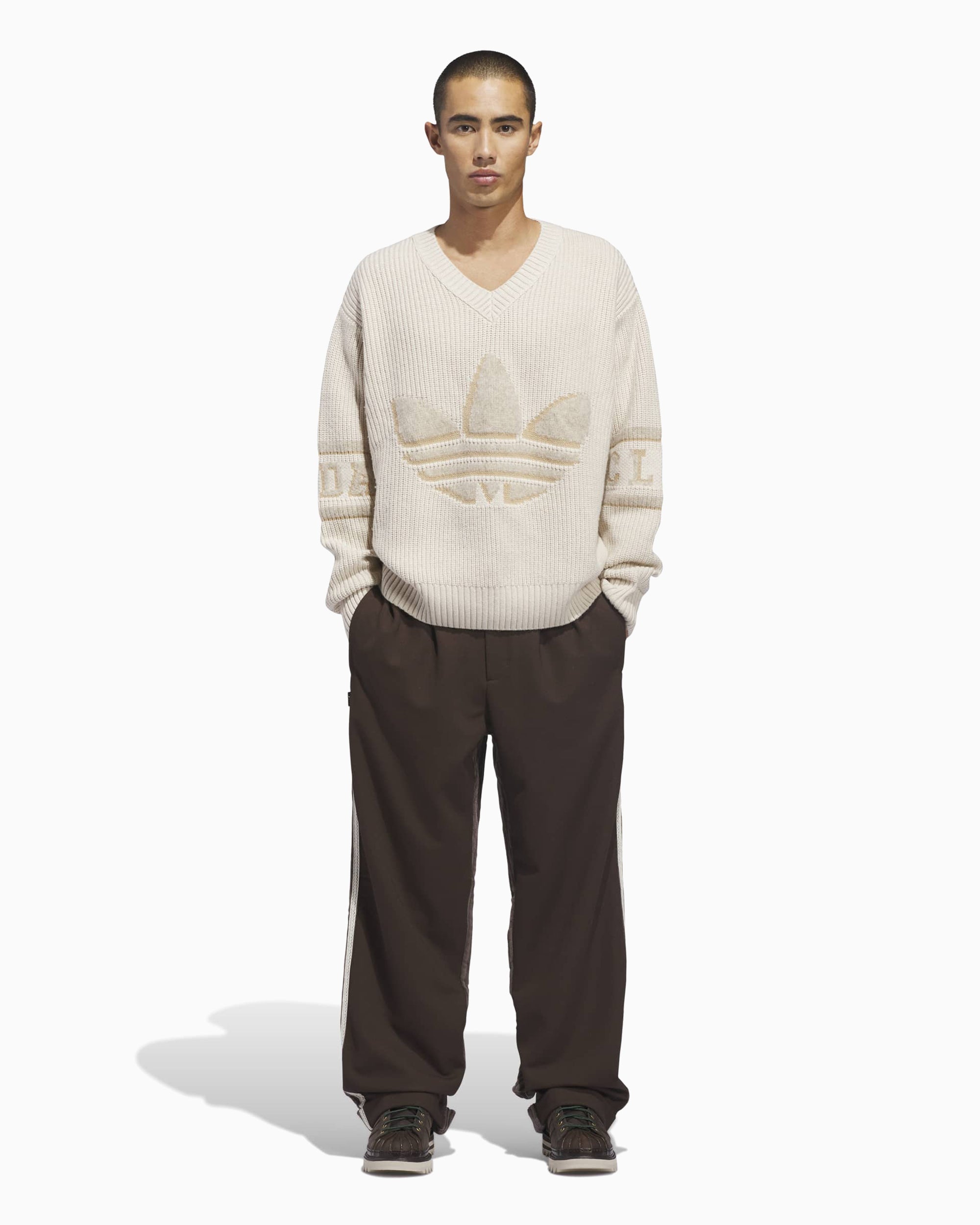Sweaters adidas Originals x CLOT Logo Unisex Sweater - IK2975