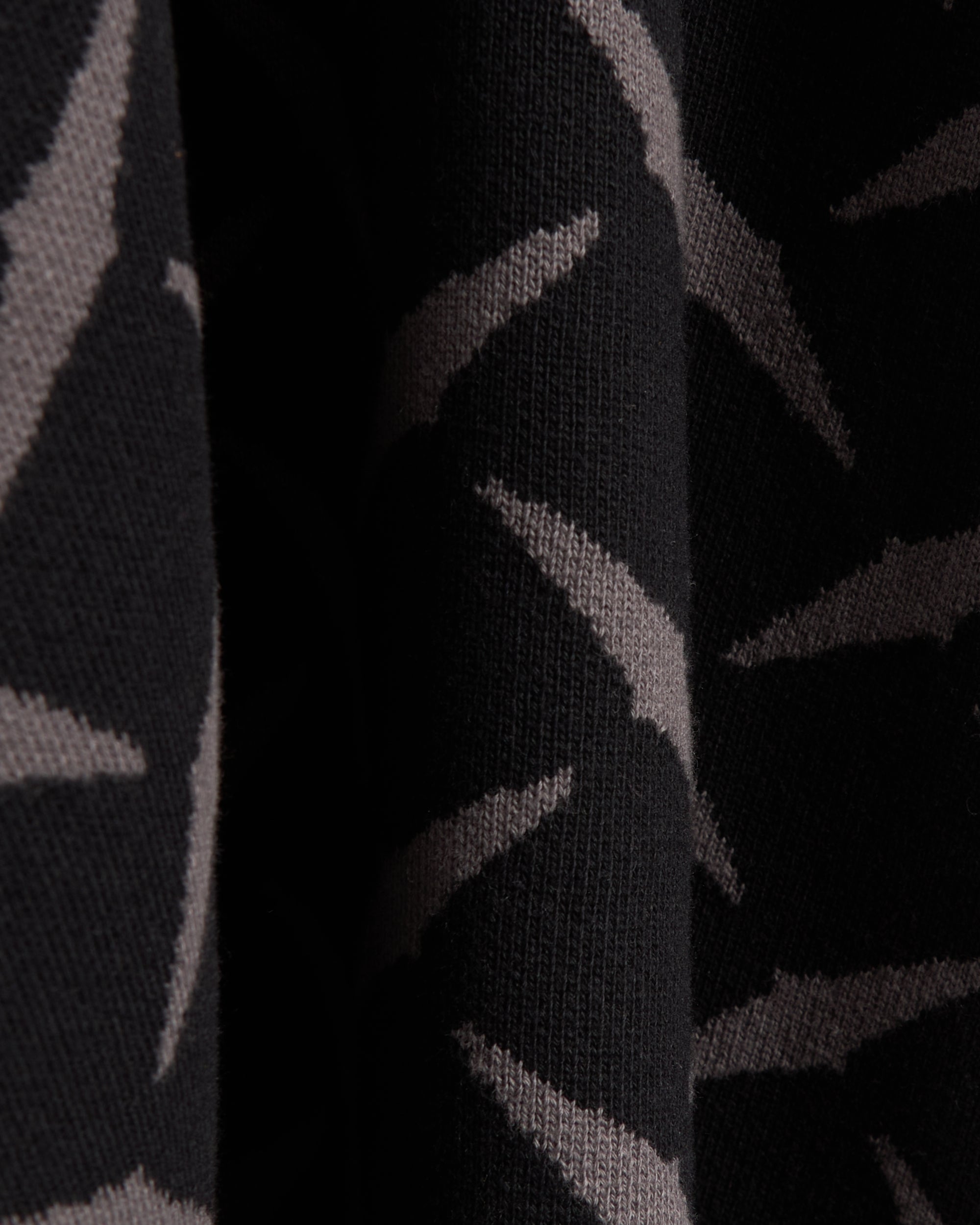 Sweaters RAVE skateboards Boyd Men's Knit Sweater Boxy Men's Sweater - PN21674-Black / Dark Grey