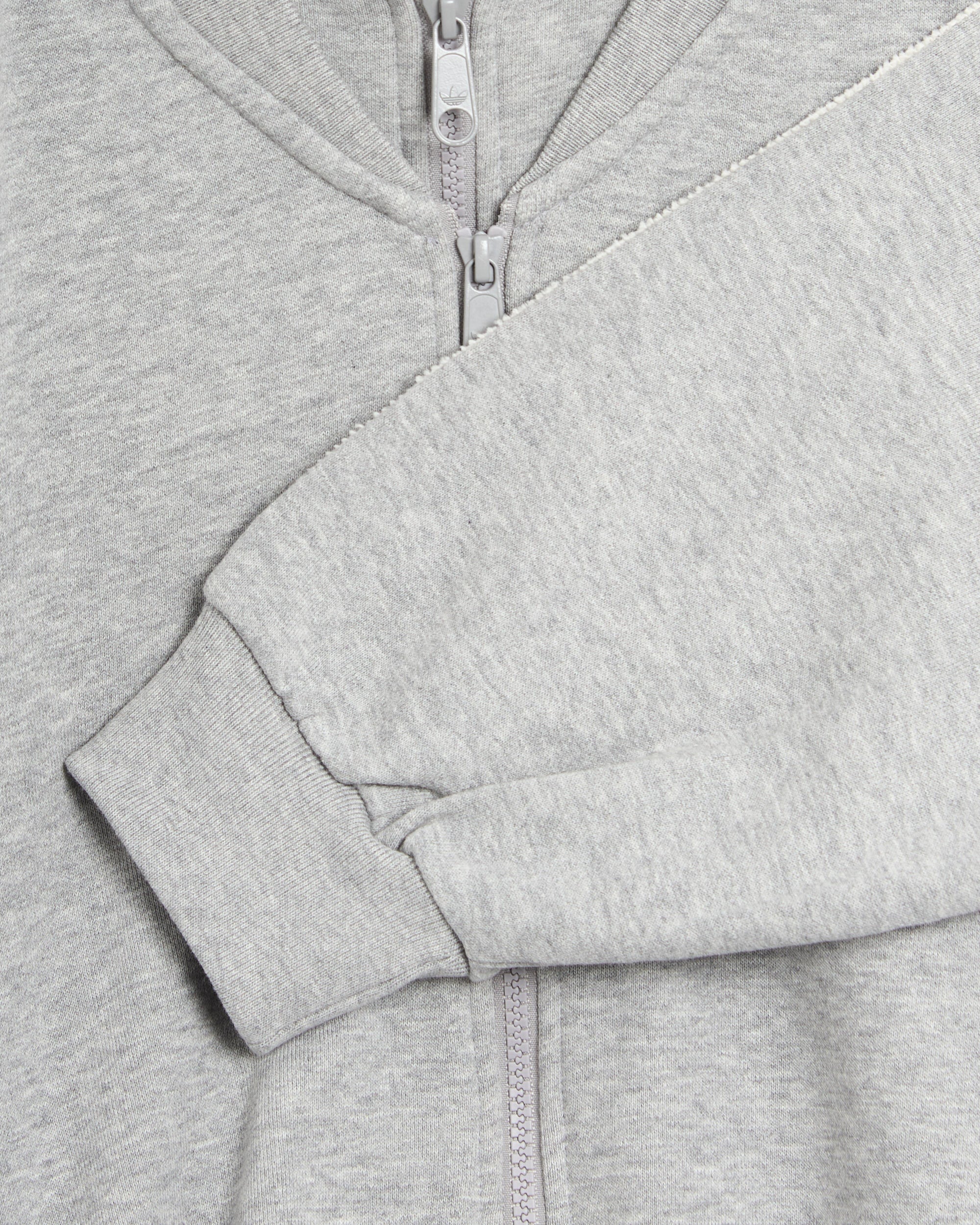 Sweatshirts adidas Originals Logo Crop Women's Zip-Up Sweatshirt - KT1921