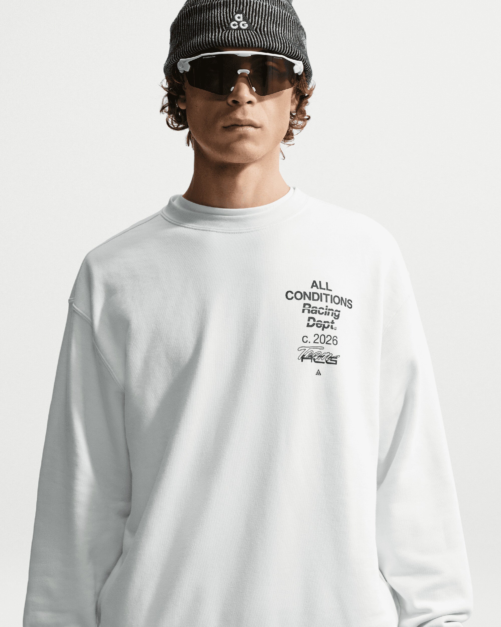 Sweatshirts Nike ACG "Tuff Fleece" Graphic Relaxed Men's Sweatshirt - IU8162-121