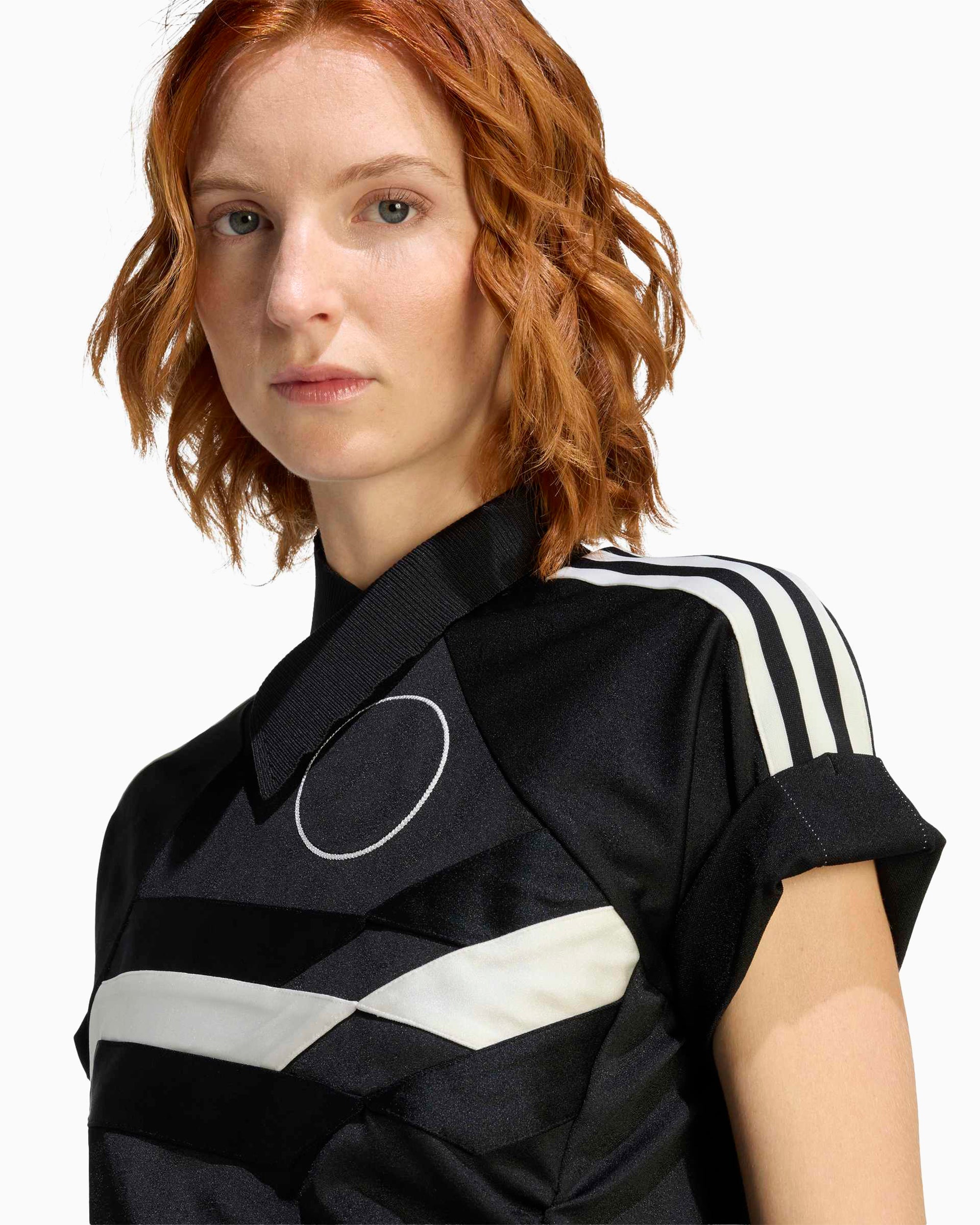 T-Shirts adidas Originals Reconstructed Logo Slim Women's T-Shirt - KD2426