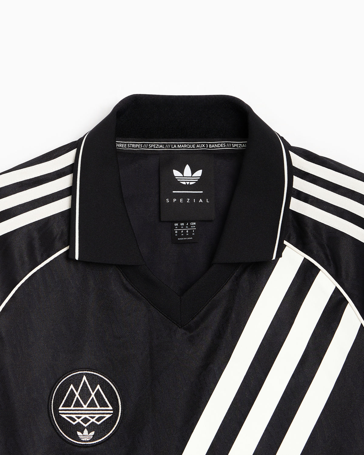 T-Shirts adidas Originals SPZL F.C. Graphic Long-Sleeved Men's T-Shirt - KV4425