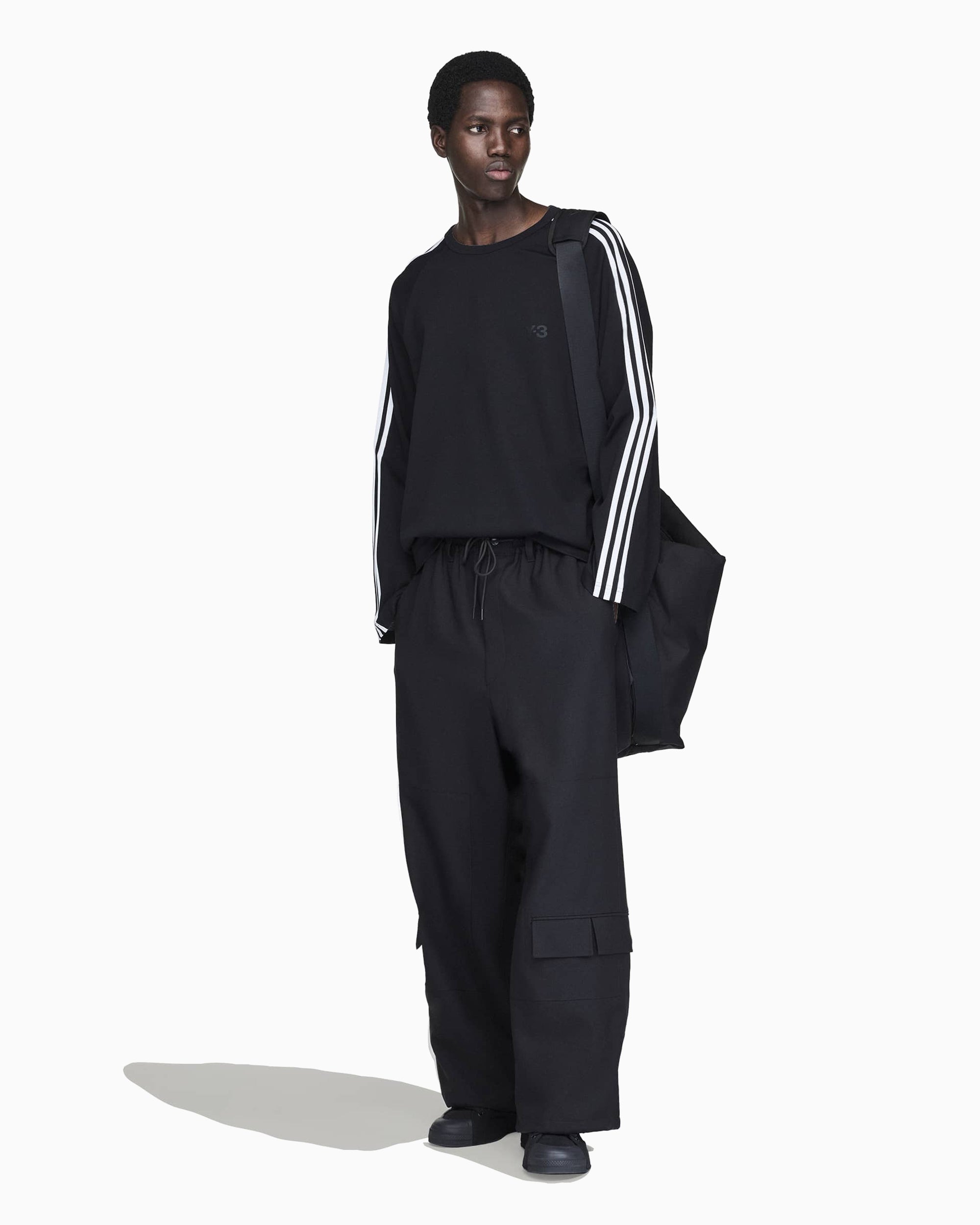 T-Shirts adidas Y-3 Wire Long-Sleeved Oversize Unisex T-Shirt - JW7351